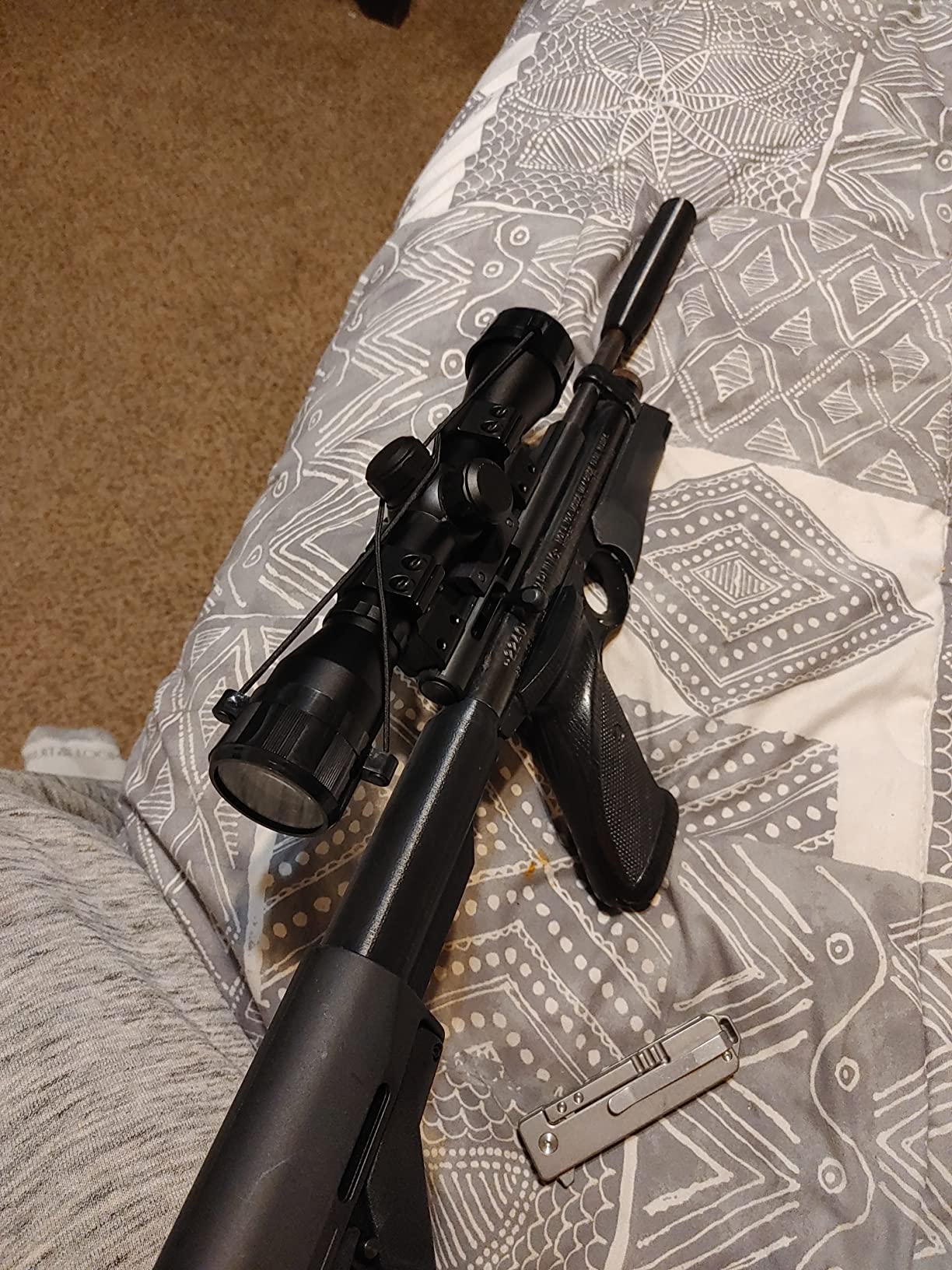 Beileshi 4x32 Compact Rifle Scope Crossbow Scope,Crosshair Optics Hunting Scope with 20mm Free Mounts customer photo 1