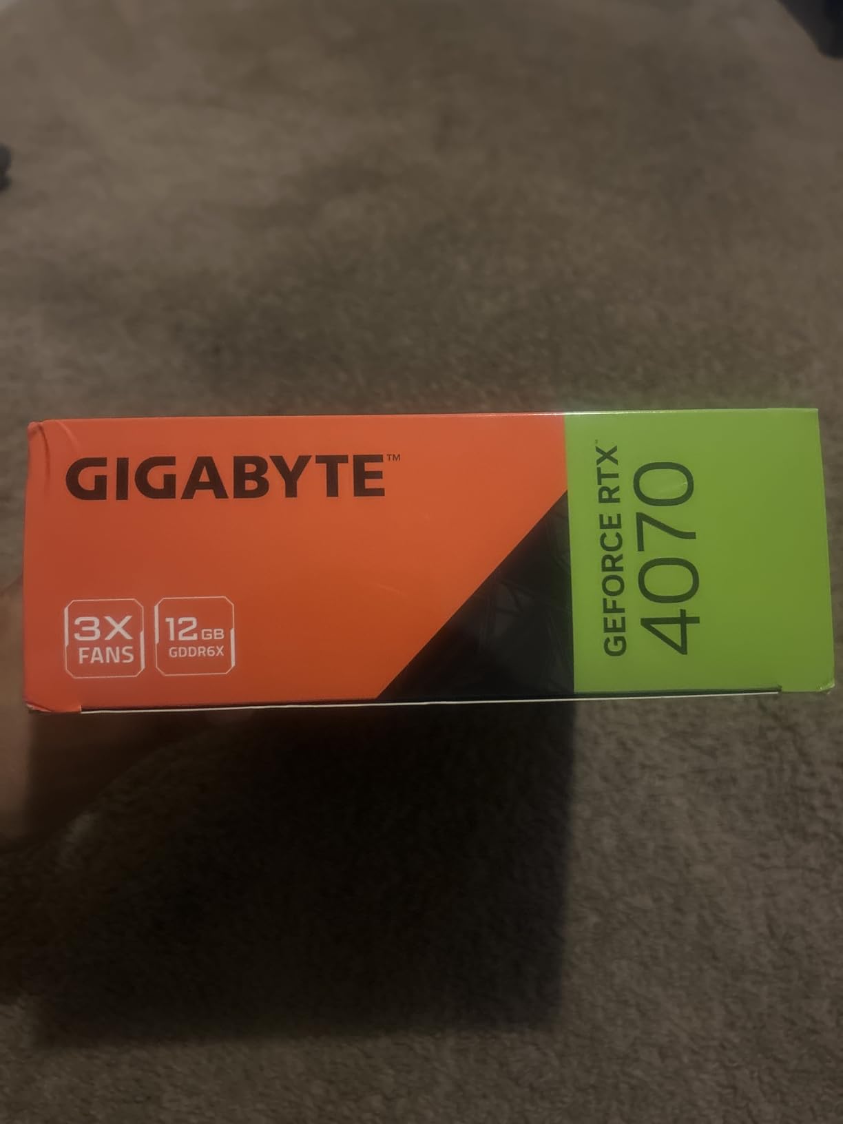 GIGABYTE GeForce RTX 4070 WINDFORCE OC 12G Graphics Card (3X WINDFORCE Fans, 12GB 192-bit GDDR6X) customer photo 1