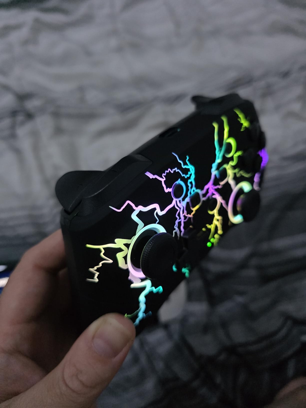 VOYEE Switch Controllers Compatible with Switch/Lite/OLED/PC Windows, 1000mAh Programmable RGB Lightning LED, Wireless Pro Controller with One Key Pairing/Wake Up/Turbo/Vibration customer photo 2