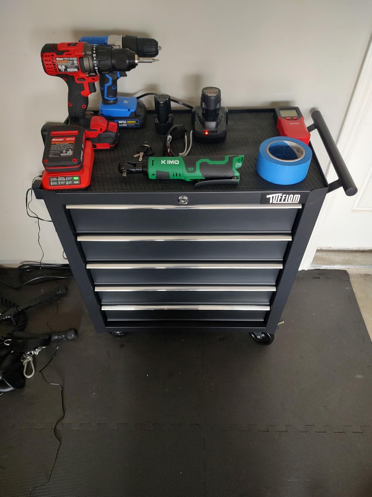 TUFFIOM 5-Drawer Rolling Tool Chest w/Drawers & Lock, Tool Storage Cabinet with Lockable Wheels, Top Cushion & Drawer Liners customer photo 1