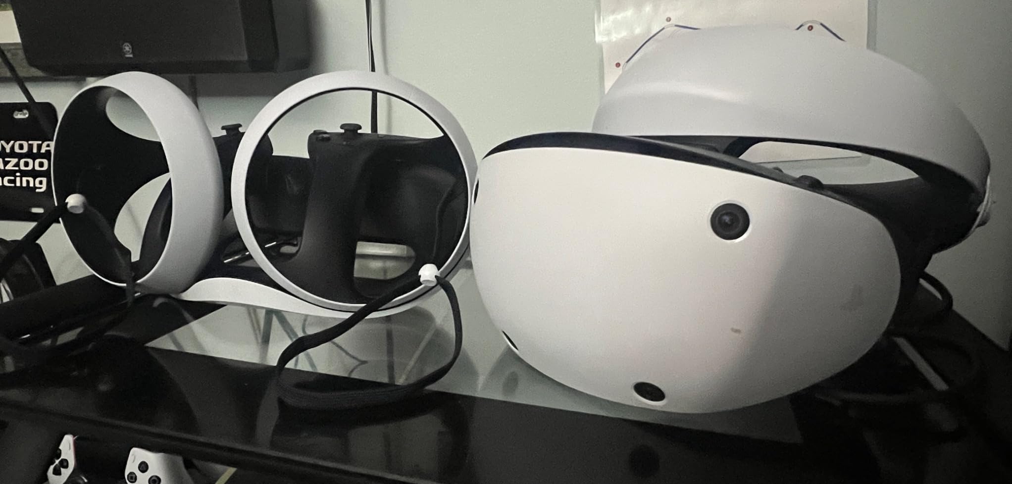 PlayStation VR2 Horizon Call of The Mountain Bundle (PSVR2) customer photo 1