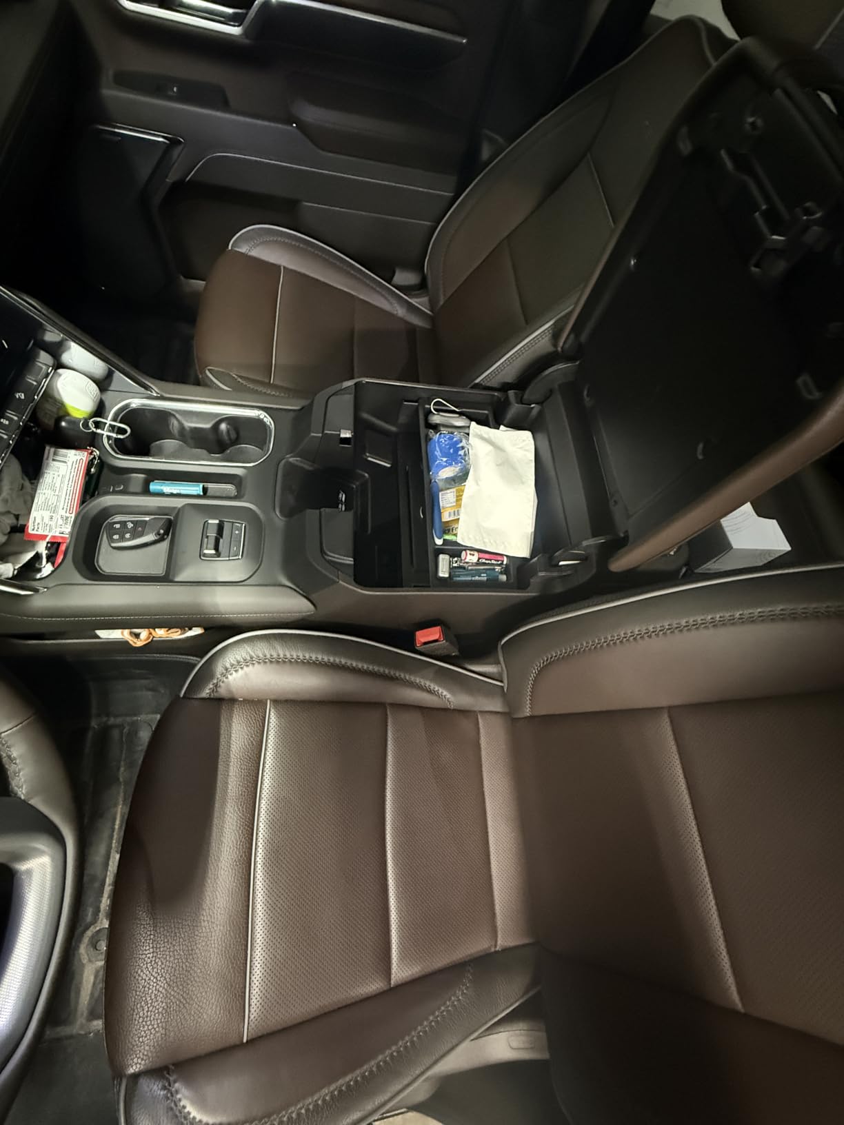 WASAI Center Console Safe Gun Vault for 2023-2026 Chevy Silverado 1500/GMC Sierra 1500 - Fingerprint Lock with Backup Key customer photo 1