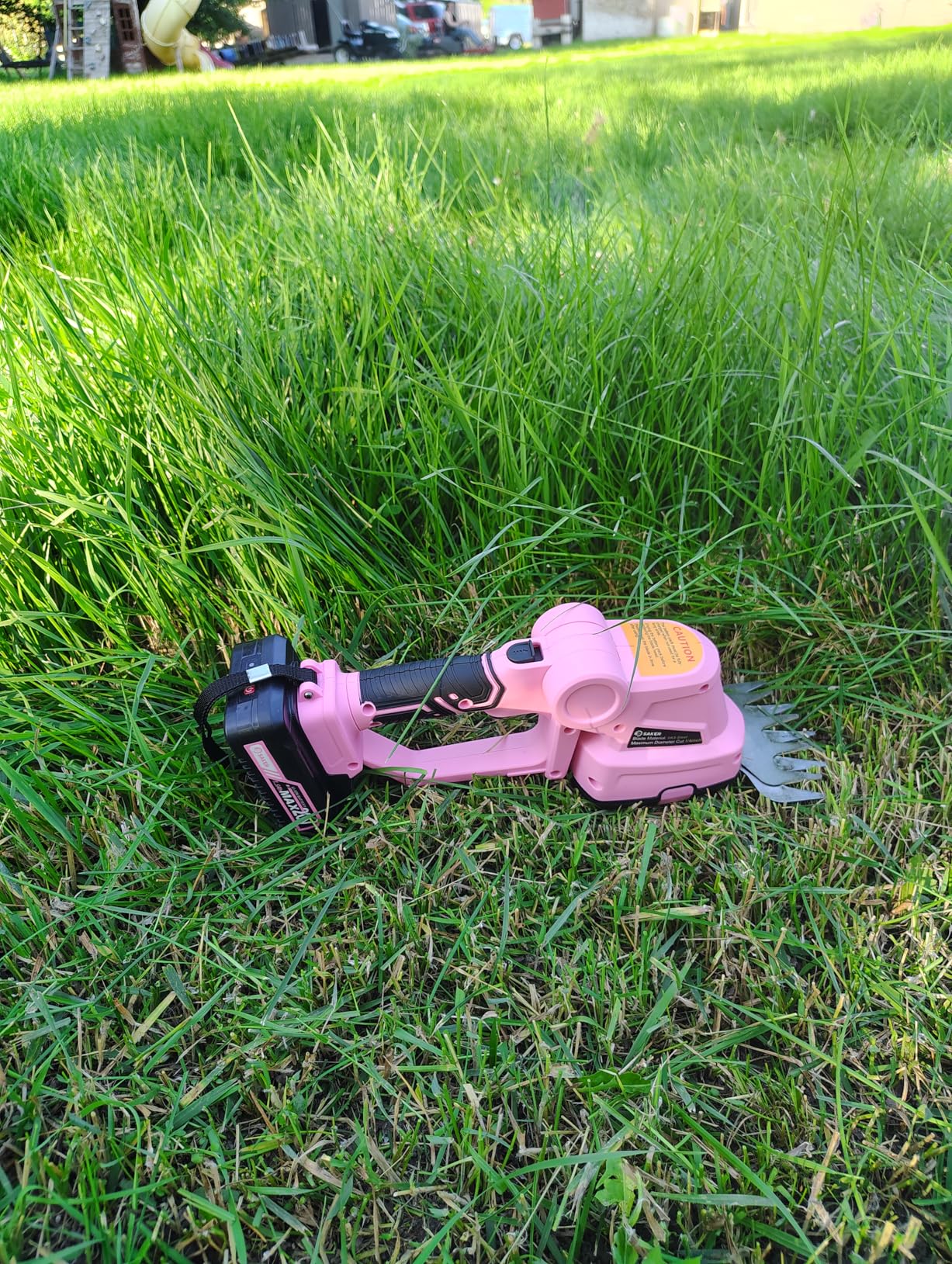 Saker Cordless Hedge Trimmer-20V Electric Shrub Trimmer Grass Shears Handheld Grass Cutter, Hedge Shear with 2 PCS Rechargeable Battery and Charger for Garden, Lawn customer photo 1