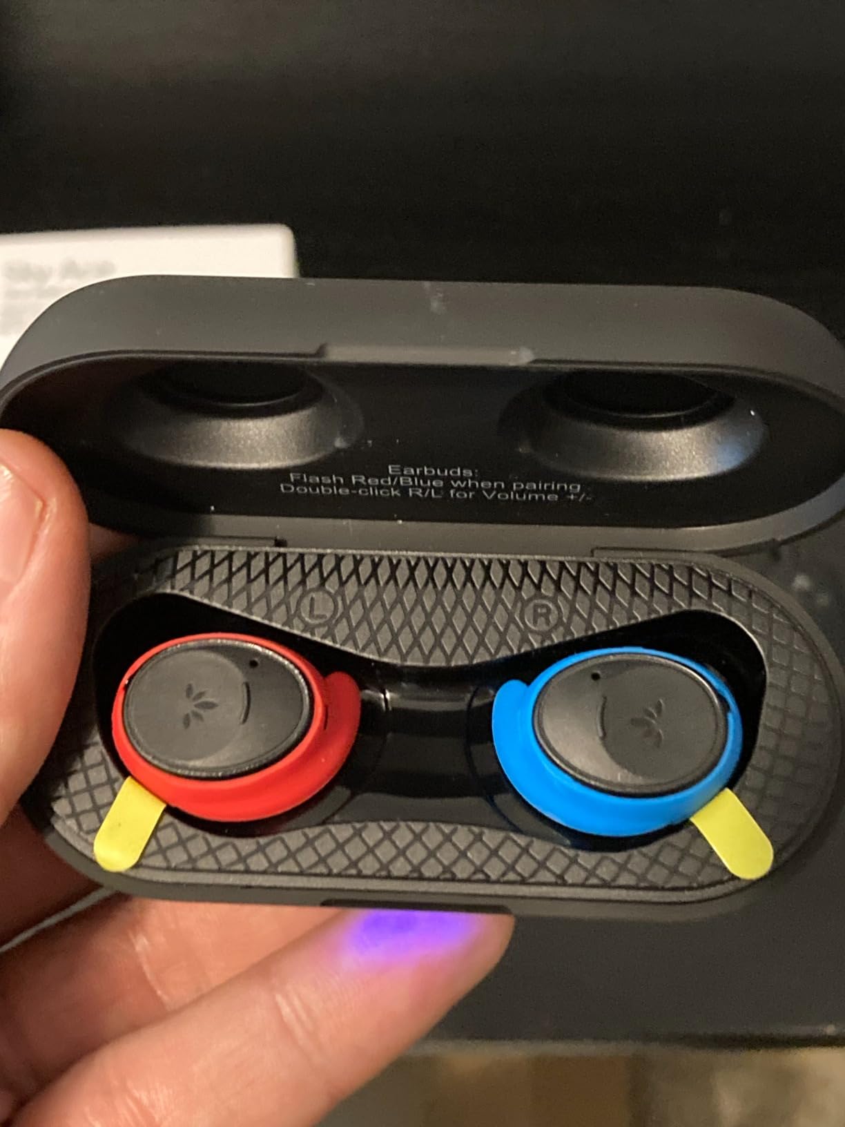 Avantree Sky Ace - Wireless Earbuds with Airplane Adapter for Flight, Plug n Play, Noise Canceling Bluetooth Headphones Compatible with iPhone, Andriod, MacBook, Laptop, AptX Adaptive for Travel customer photo 1