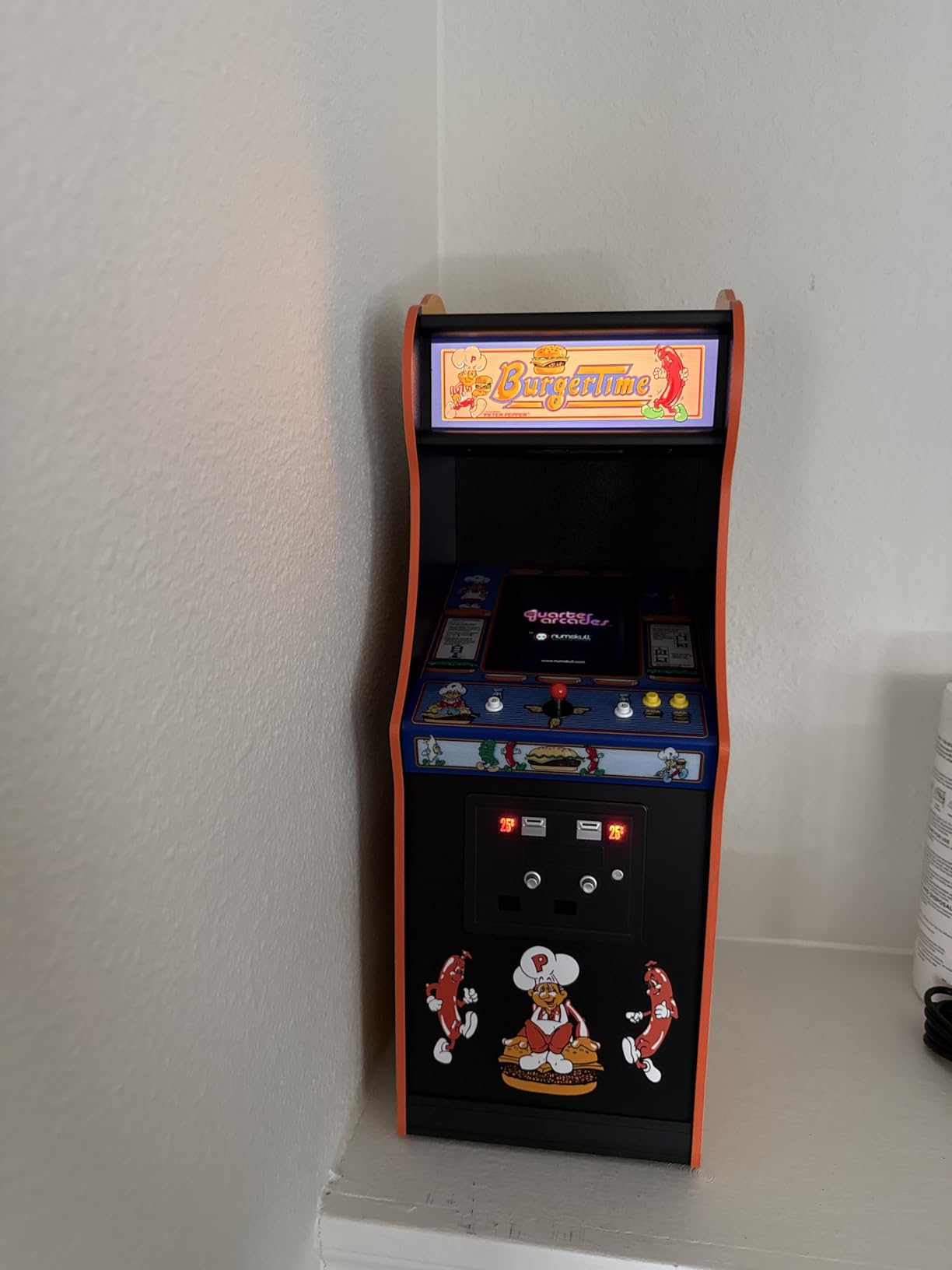 Numskull Quarter Arcades TMNT Turtles in Time Collector's Edition Mini Arcade - 1/4 Scale Authentic Wooden Replica customer photo 1