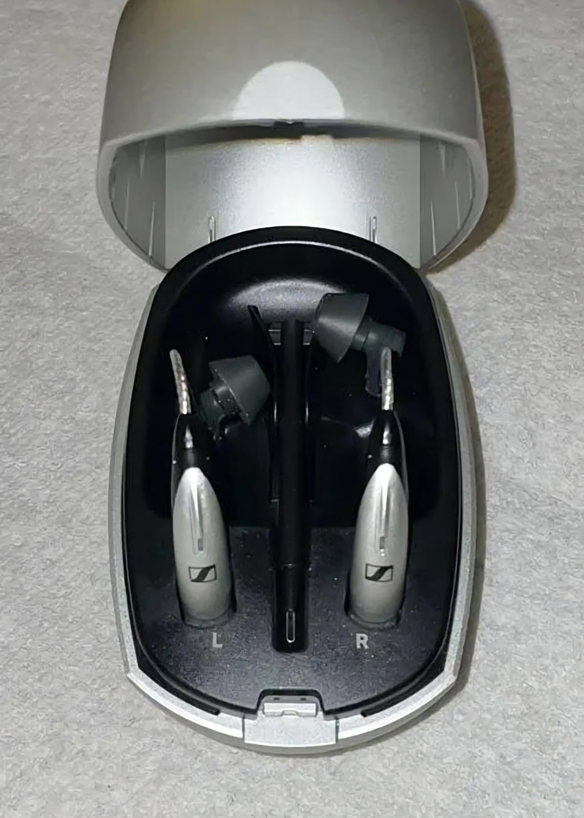 Sennheiser All-Day Clear Bluetooth Hearing Aids - OTC Hearing Aids with Bluetooth - Self-Fitting, Programmable Sound - FDA Cleared - Light Grey customer photo 1