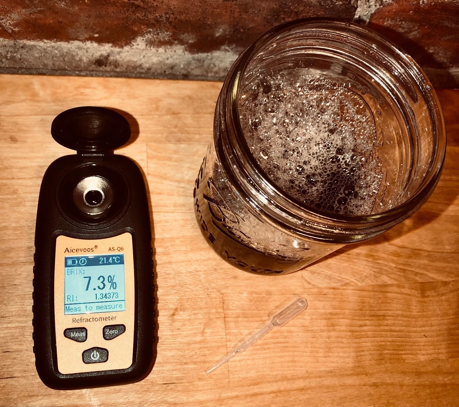 Digital Sugar Brix Refractometer brix Meter Automatic Temperature Compensation Range 0-35%, ±0.2% Precision, Perfect for Fruits, Juices, Vegetables, Drinks and Coffee customer photo 2