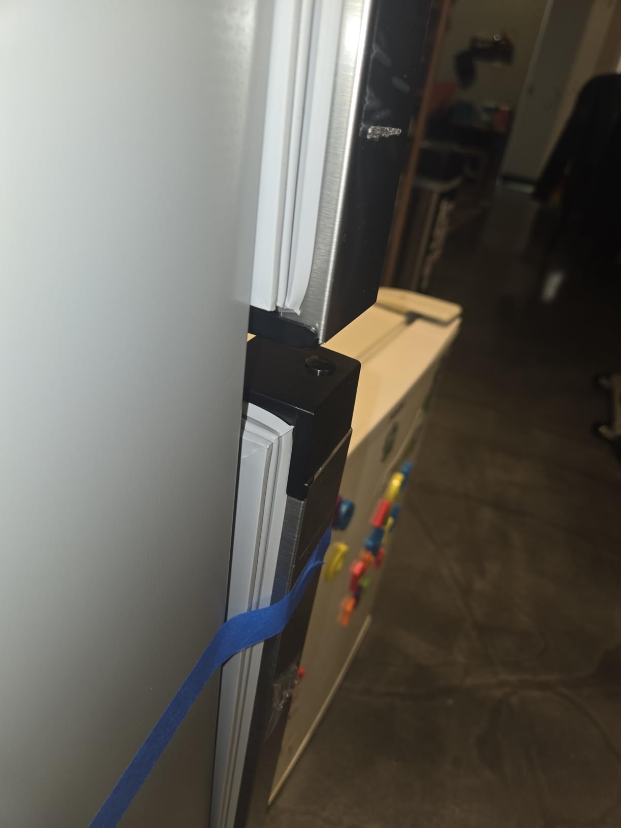 Sharp SJB1255GS Bottom-Freezer Counter-Depth Refrigerator, 24 Inch, 11.5 Cubic Foot, Garage Ready customer photo 1