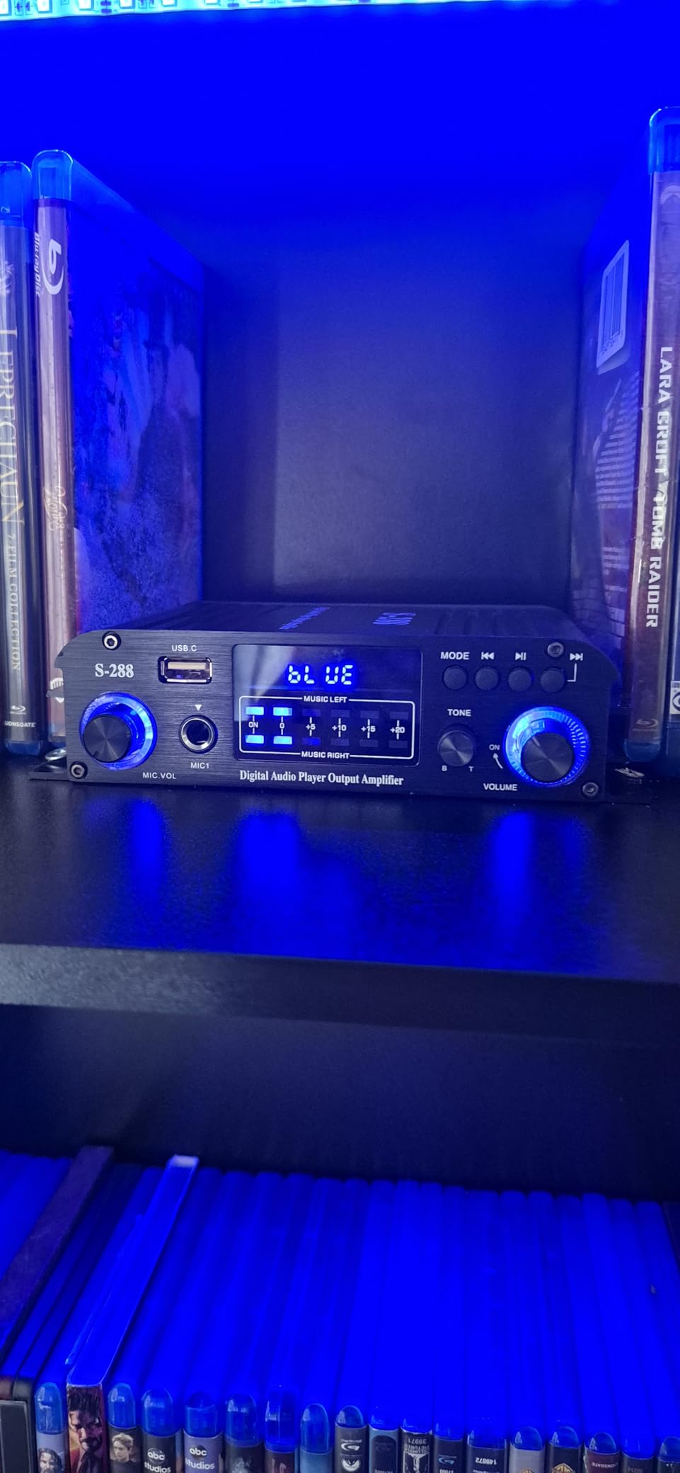 4 Channel Bluetooth 5.0 Stereo Amplifier, 50Wx4 HiFi Power Amp, 1200W Max, USB/SD/FM, Class D Home Audio Receiver for Home Theater & Karaoke, Includes Remote & Power Adapter customer photo 2