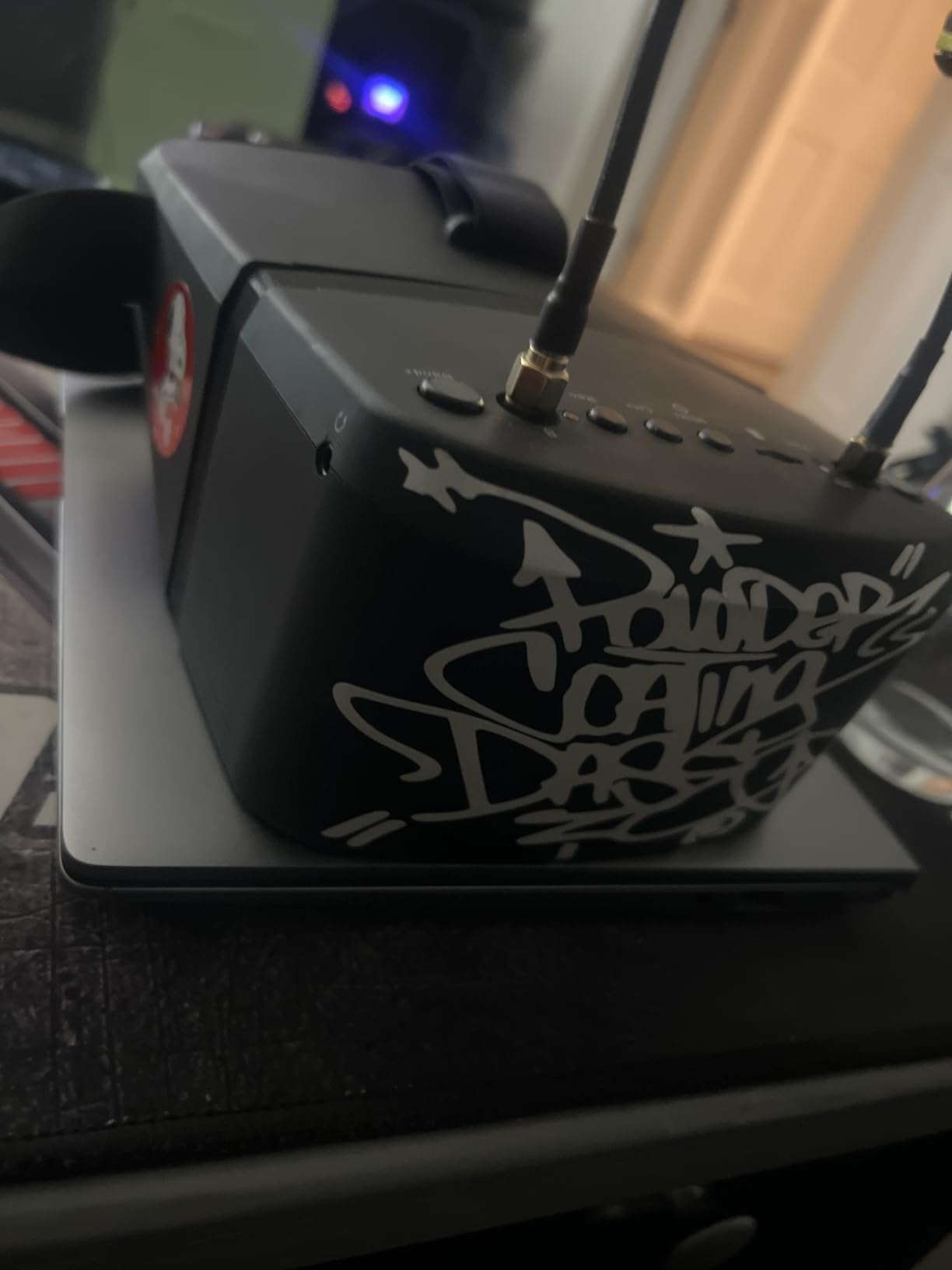 EV800D FPV Goggles with DVR - 5.8G 40CH 5 Inch Screen Build in Antenna Battery for Analog FPV Camera and Transmitter FPV Drone RC Car Airplane Hobby by Speedybee customer photo 1