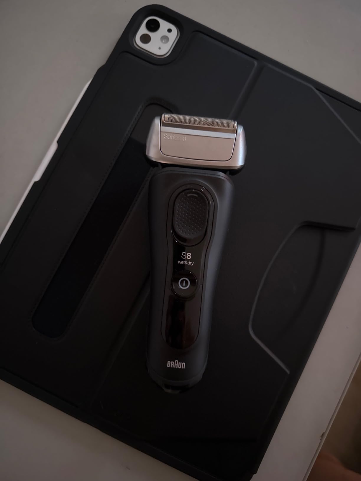 Braun Series 8 8567cc Electric Razor for Men, 4+1 Shaving Elements & Precision Long Hair Trimmer, 5in1 SmartCare Center, Wet & Dry Electric Razor customer photo 1