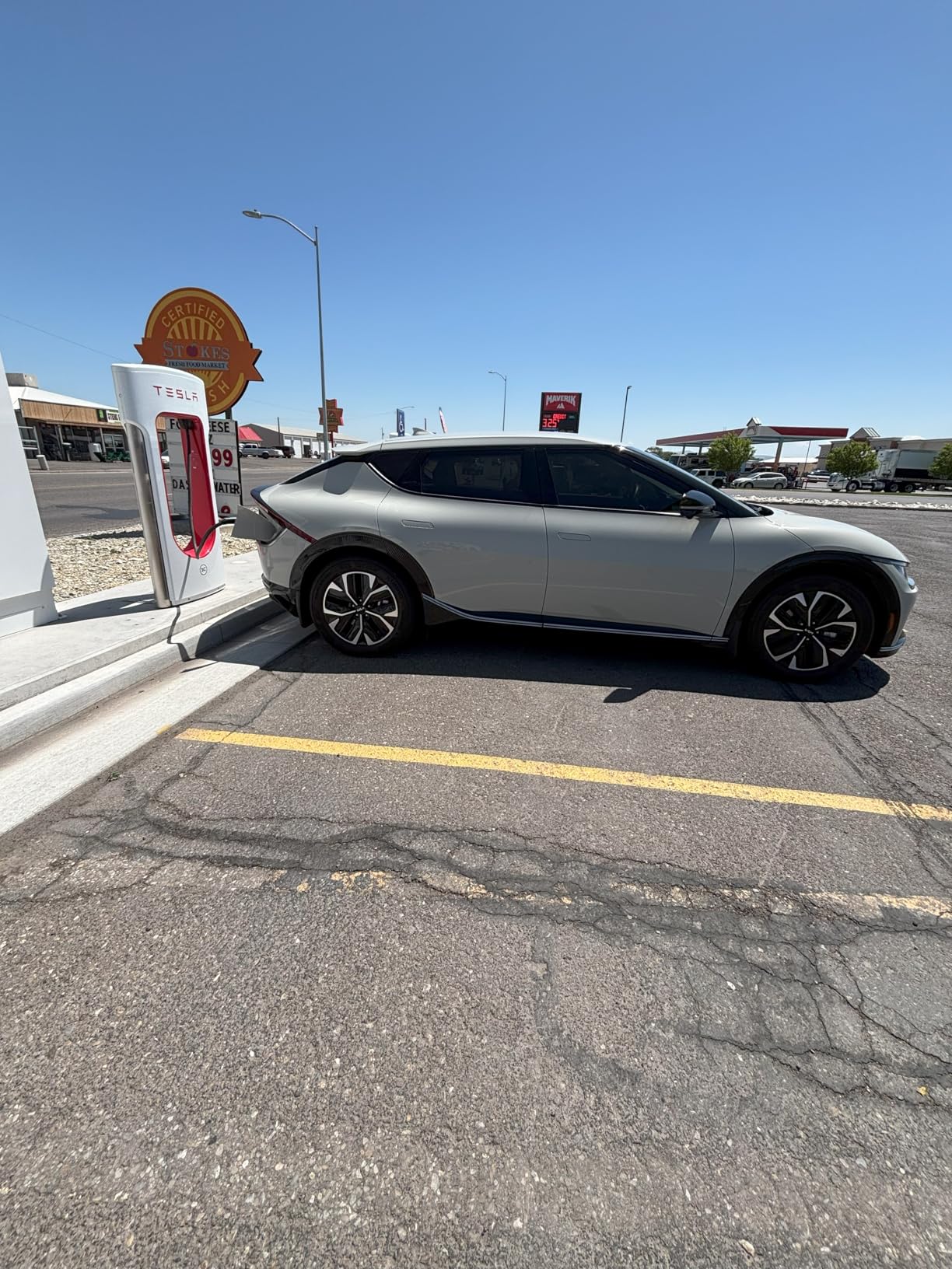 Lectron NACS to CCS Electric Vehicle Adapter - 500 Amps / 1,000V - Compatible with Tesla Superchargers - Fast Charge CCS1 EVs with Vortex Plug customer photo 2