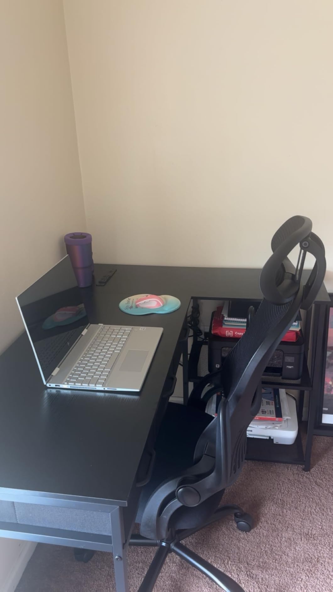 AODK 53 Inch L Shaped Computer Desk with Drawers, Corner Desk with Power Outlets & Reversible Storage Shelves, for Home Office Gaming, White customer photo 2