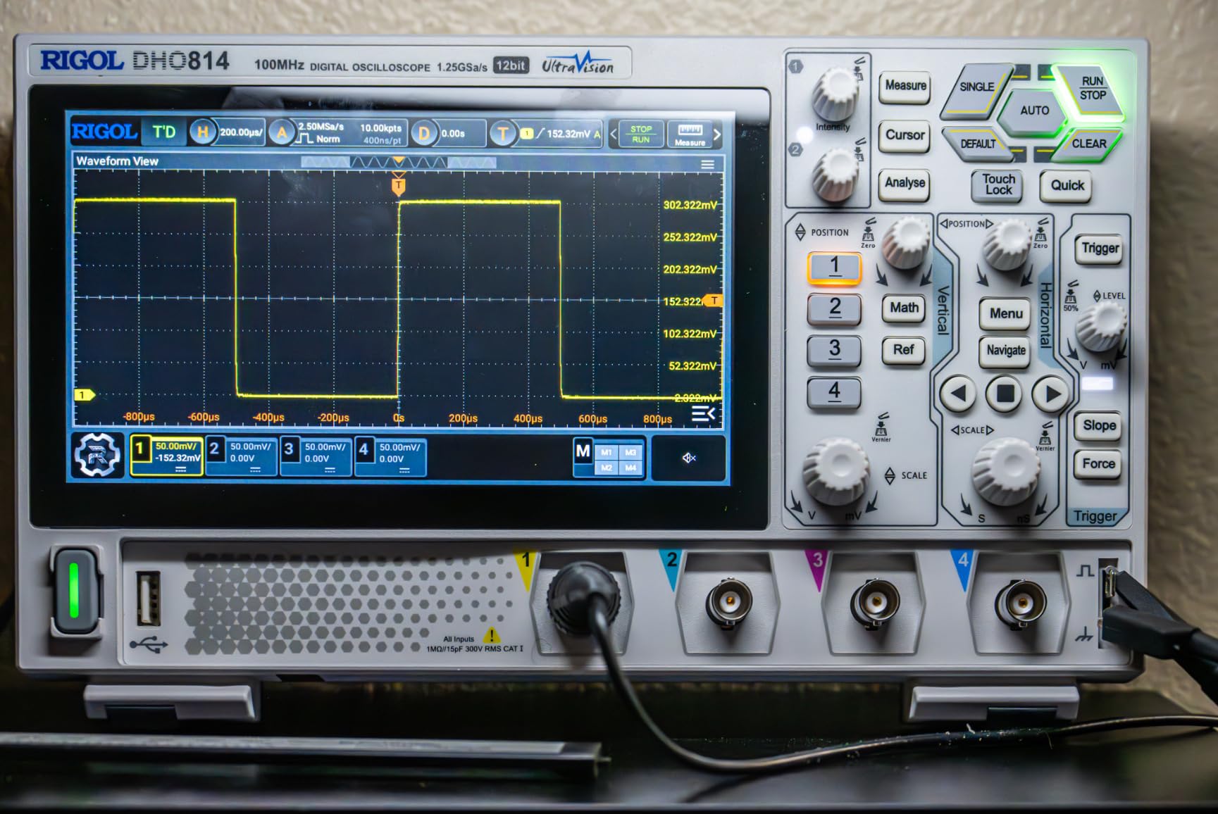 RIGOL Digital Oscilloscope DHO802 70 MHz 2-Ch 1.25 GSa/s 12-bit 25 Mpts customer photo 2