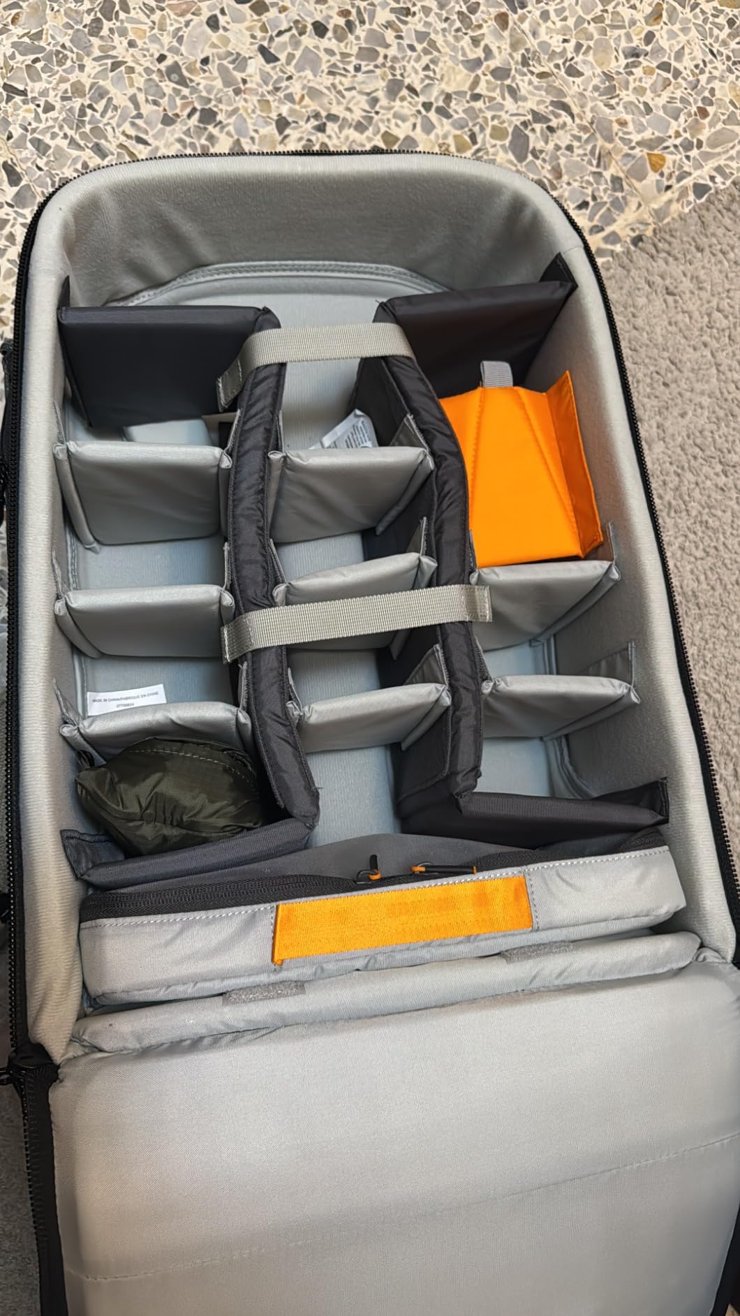 Lowepro Pro Trekker BP 650 AW II, Outdoor Camera Backpack with Recycled Fabric, Fits 800mm lenses, Weatherproof Cover, Mirrorless/DSLR Camera Case, Black/Dark Grey, Coated Main Fabric, Sealed Zippers customer photo 1