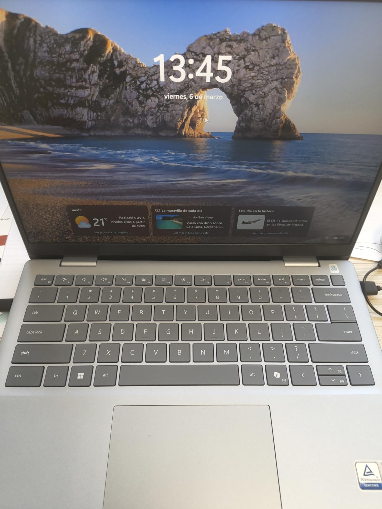 Dell 14 Plus Laptop - 14-inch 16:10 2.5K (2560x1600) Display, Intel Core Ultra 7-258V, 32GB LPDDR5X RAM, 1TB SSD, Intel Arc Graphics, Backlit Copilot Key Keyboard, Windows 11 Home customer photo 1