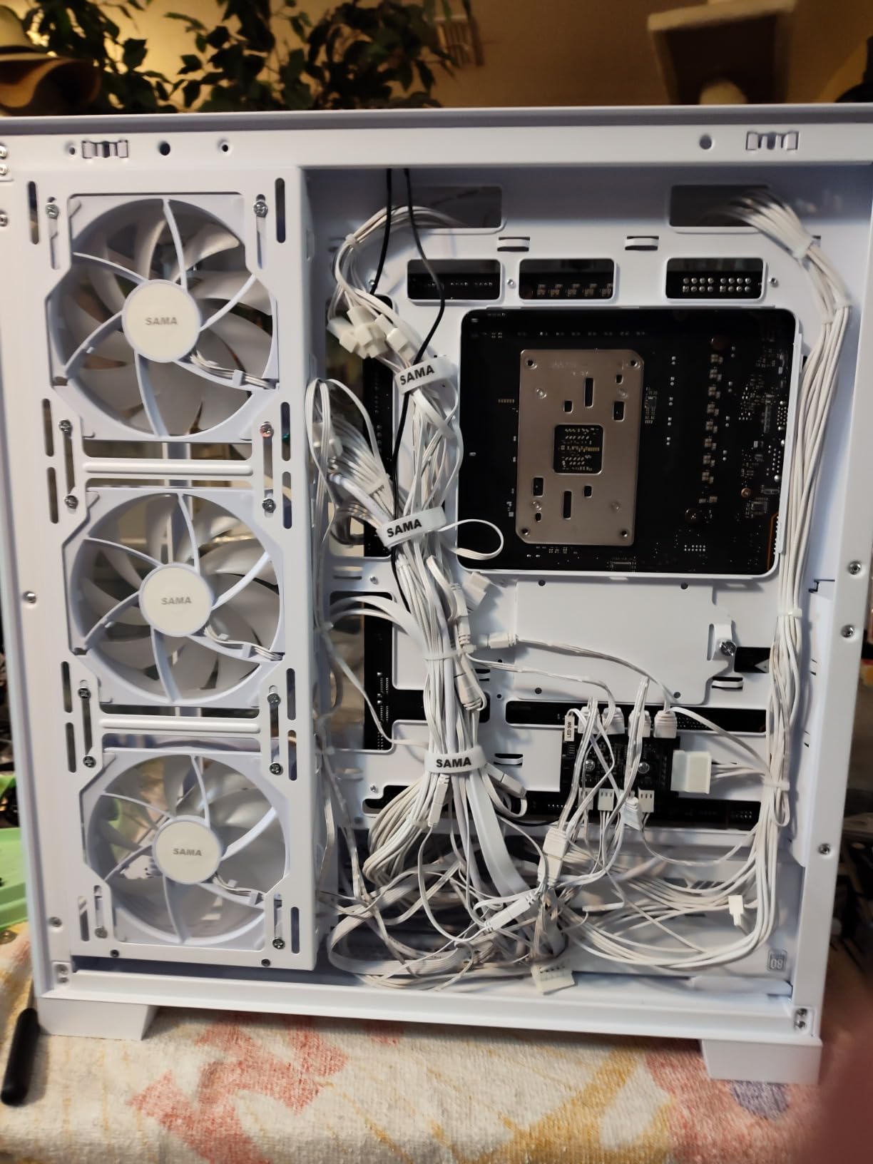 SAMA NEVIEW 4503 Panoramic Dual Tempered Glass ATX Gaming Case - White customer photo 2