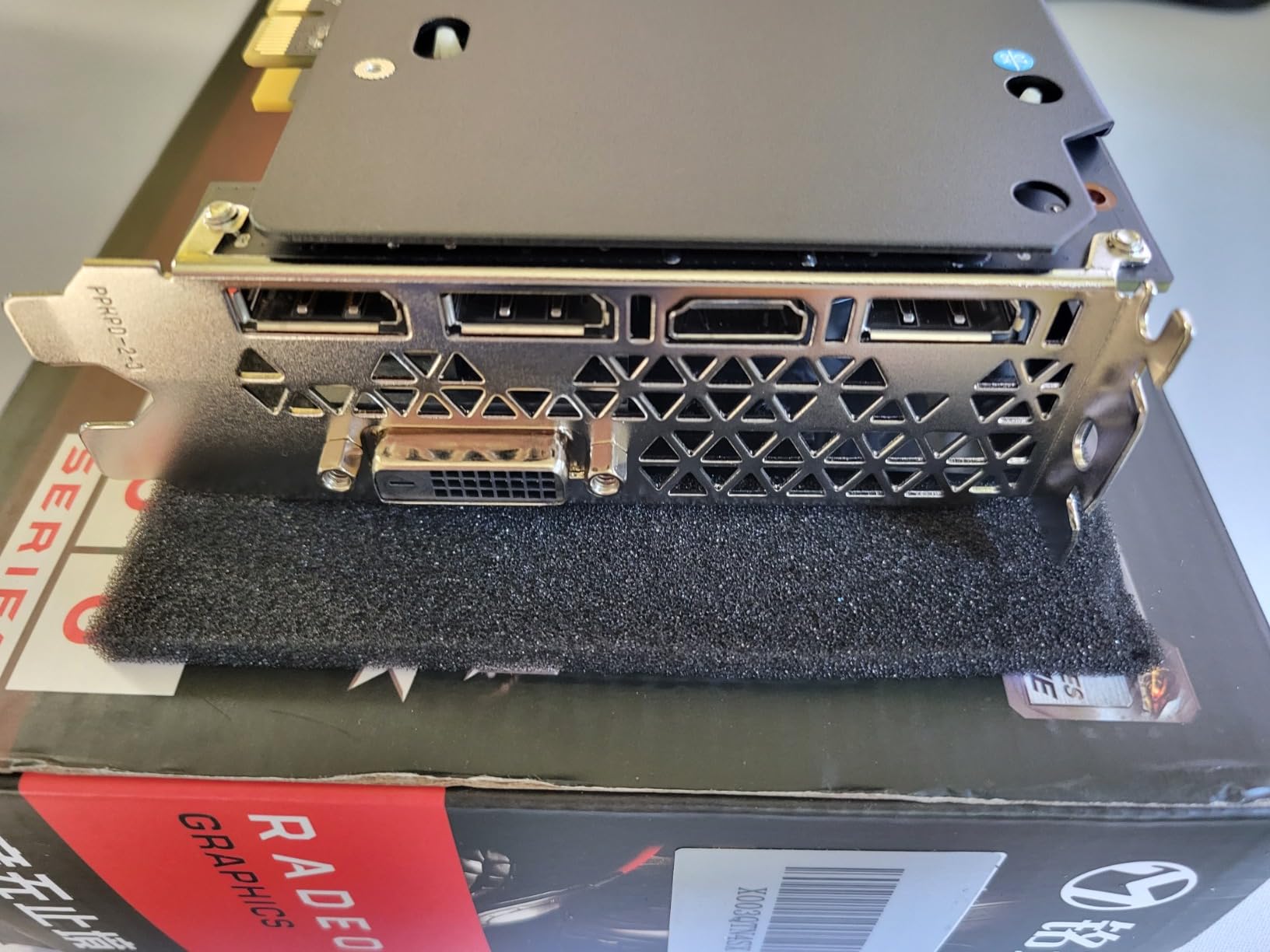 maxsun AMD Radeon RX 580 8GB 2048SP GDDR5 Computer Video Graphics Card GPU for PC Gaming (White) customer photo 1