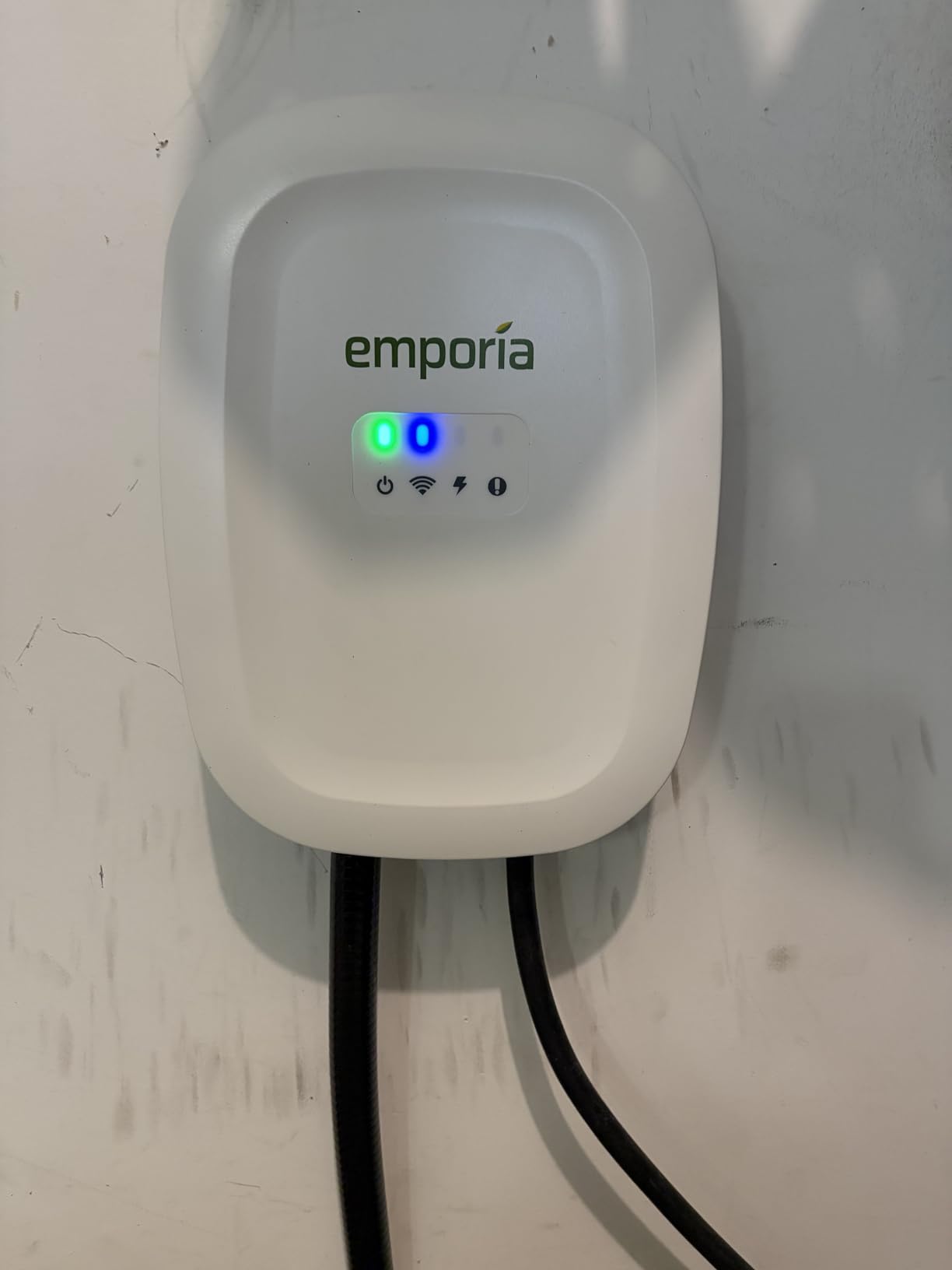 EMPORIA Level 2 EV Charger w/NACS, Compatible with Tesla - 48 amp Electric Car Charger, Preconfigured for Hardwired Install with Whip, UL/Energy Star WiFi-Enabled EVSE, 24ft Cable, White customer photo 1