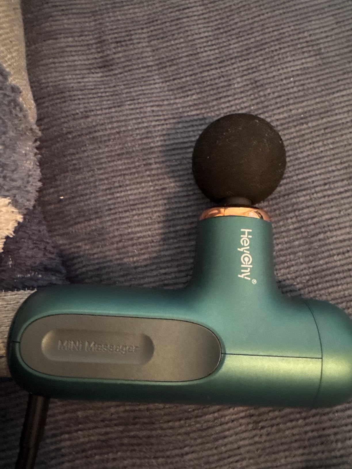 Super Mini Massage Gun, Percussion Deep Tissues Muscle Massager, Compact Sports Travel Massage Gun, Portable Handheld Massager for Home, Gym, Office, Outdoors customer photo 1