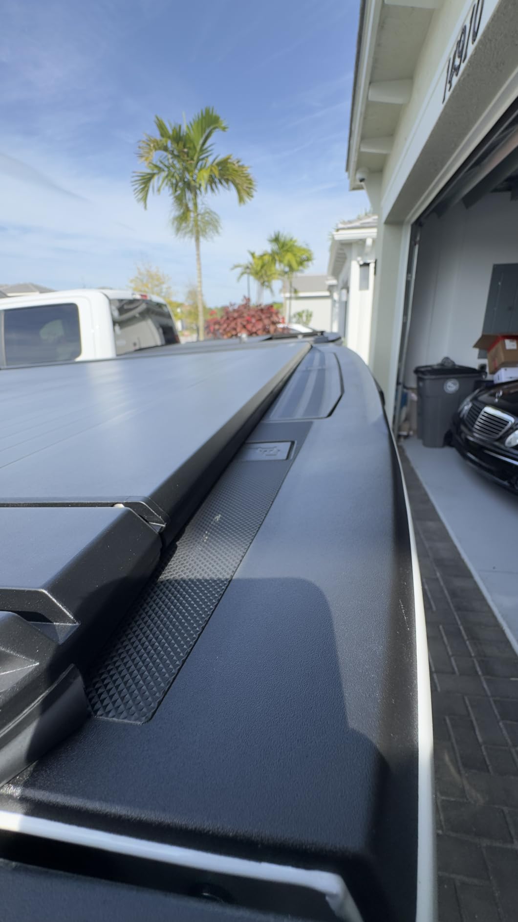 Retractable Hard Tonneau Cover Fits 2015-2026 Ford F-150 5.5 Ft Truck Bed Spring-Loaded Dual T-Slot Design BY22 customer photo 1