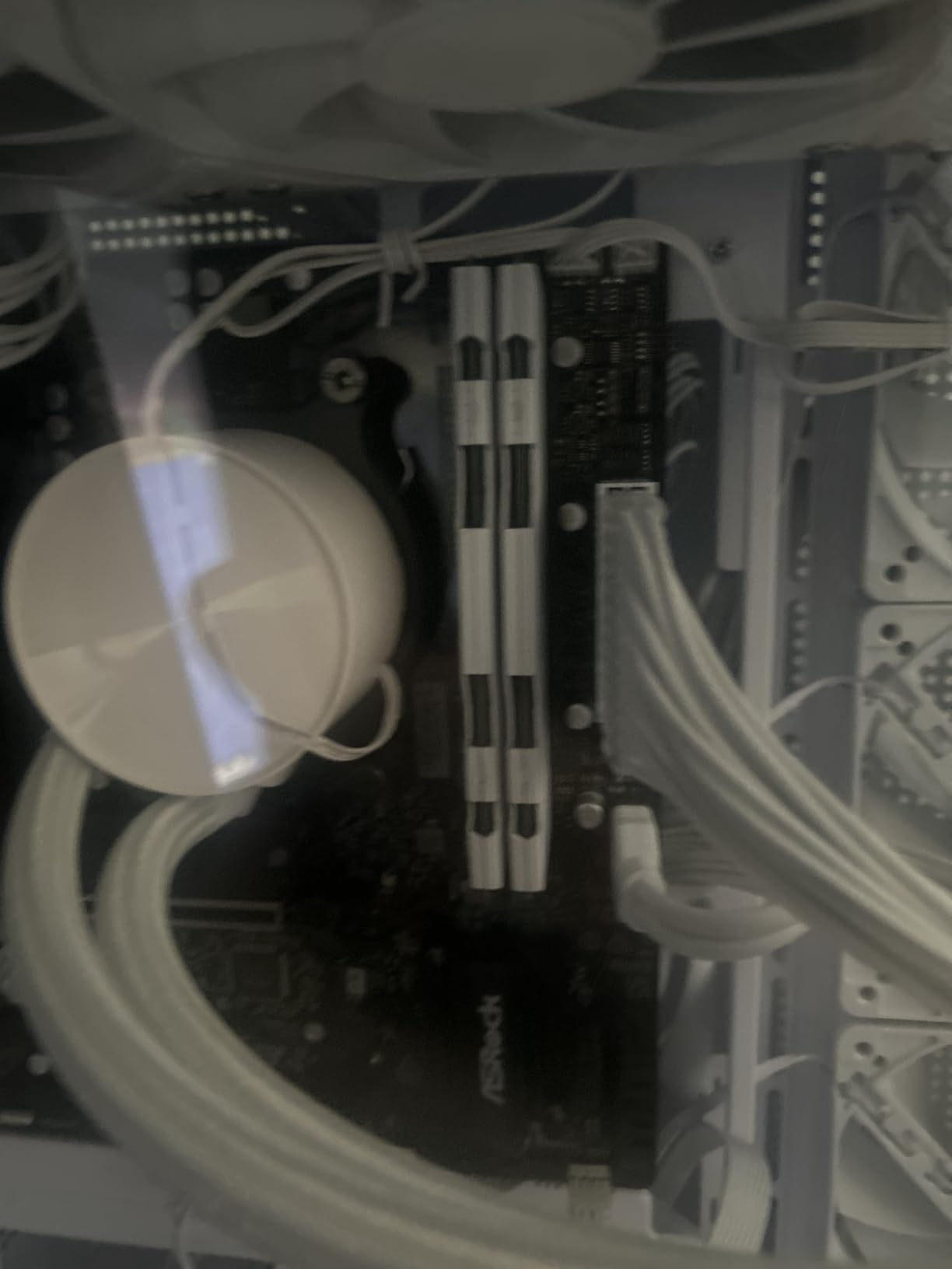 DDR5 32GB 5600MHz RAM (16GBx2) Desktop (DIMM) Computer Memory with Heatsink White - Acclamator customer photo 1