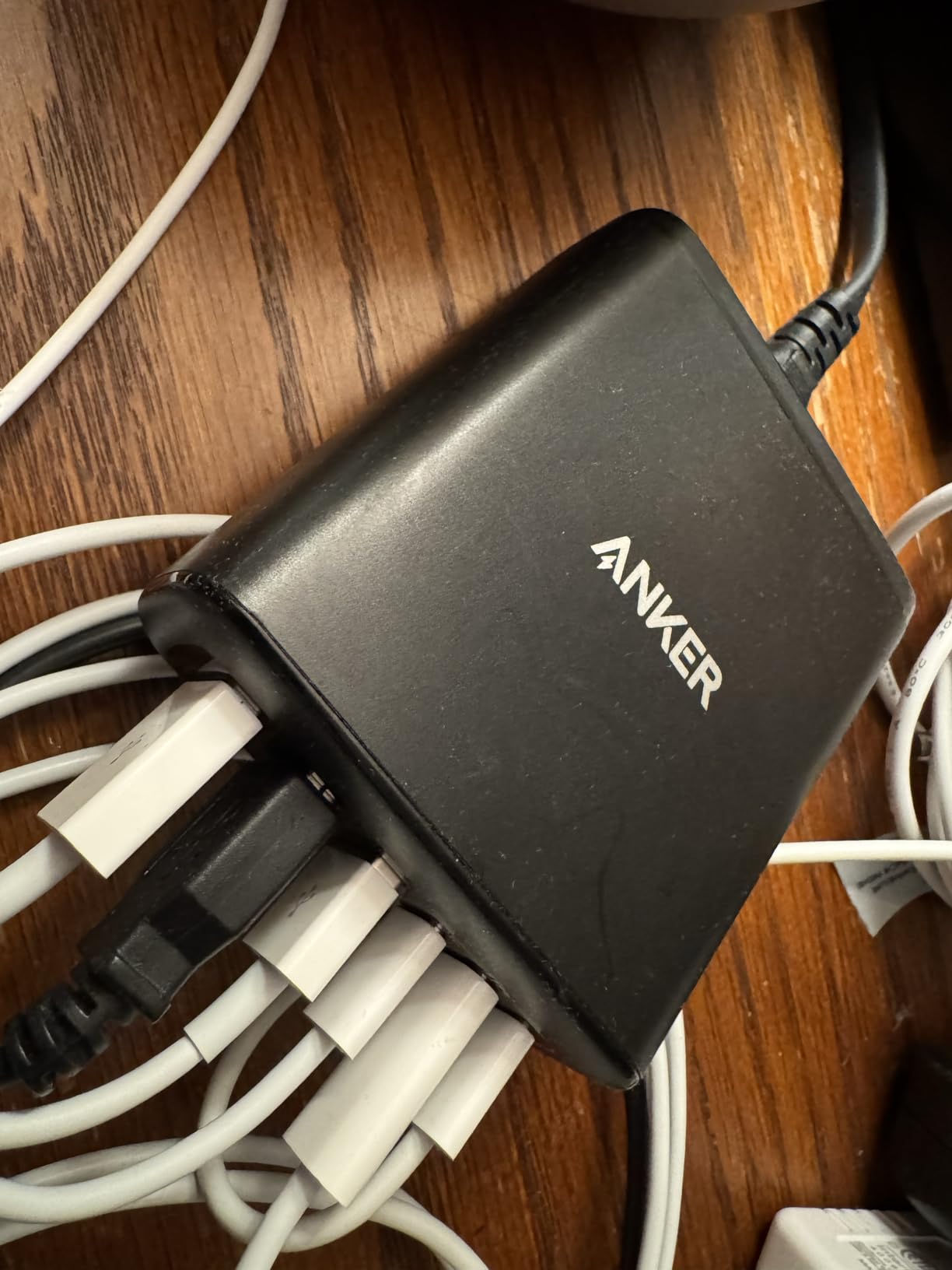 Anker Desktop Charger, Fast Charging USB C Charger with 112W Max 6-Port Desk Accessories for Home Office, Compatible with Multiple Devices, iPhone, iPad, MacBook, Galaxy and More customer photo 2