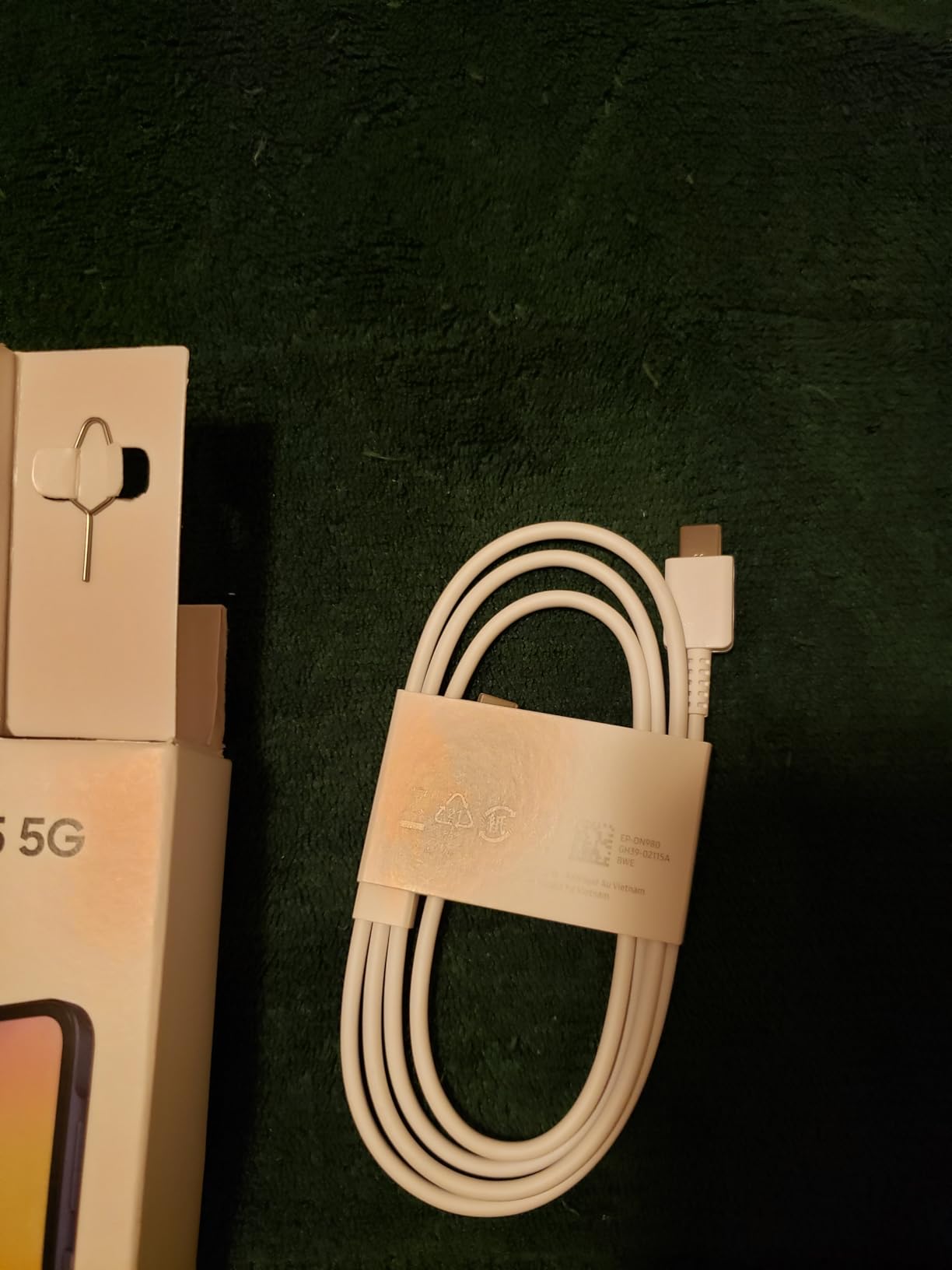 SAMSUNG Galaxy A25 5G A Series Cell Phone, 128GB Unlocked Android Smartphone, AMOLED Display, Advanced Triple Camera System, Expandable Storage, Power Sound w/Stereo Speakers, US Version, 2024, Black customer photo 1