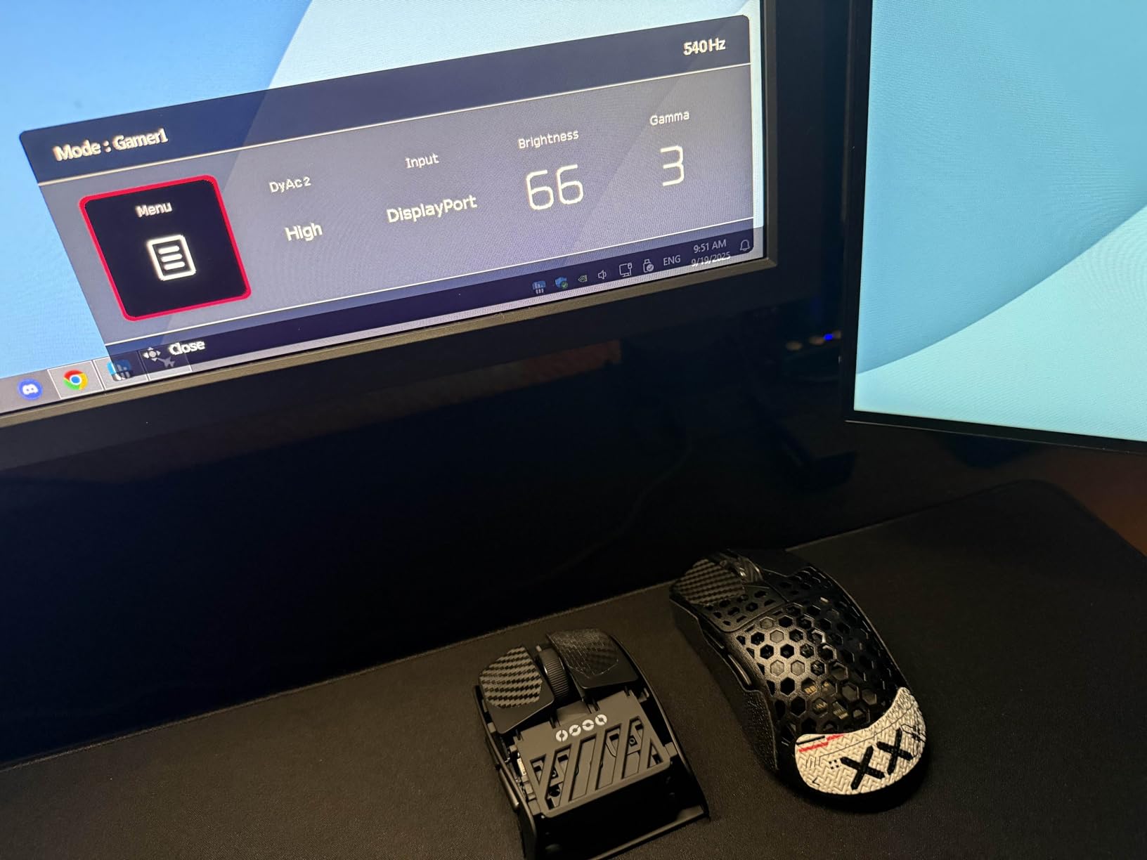 BenQ Zowie XL2586X 24.1-inch Fast TN 540Hz Gaming Monitor for Esports, Motion Clarity DyAc2, 1080p, XL Setting to Share, Shielding Hood, Industrial Grade Ball Bearing Height Adjustment customer photo 2