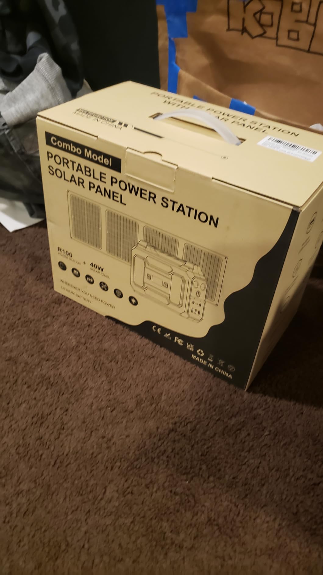 Portable Power Station with Foldable 40W Solar Panel, 100W Solar Powered Generator with Panels, AC Outlet 146Wh DC Battery Pack for Smart Device RV Outdoor Power Outage customer photo 2