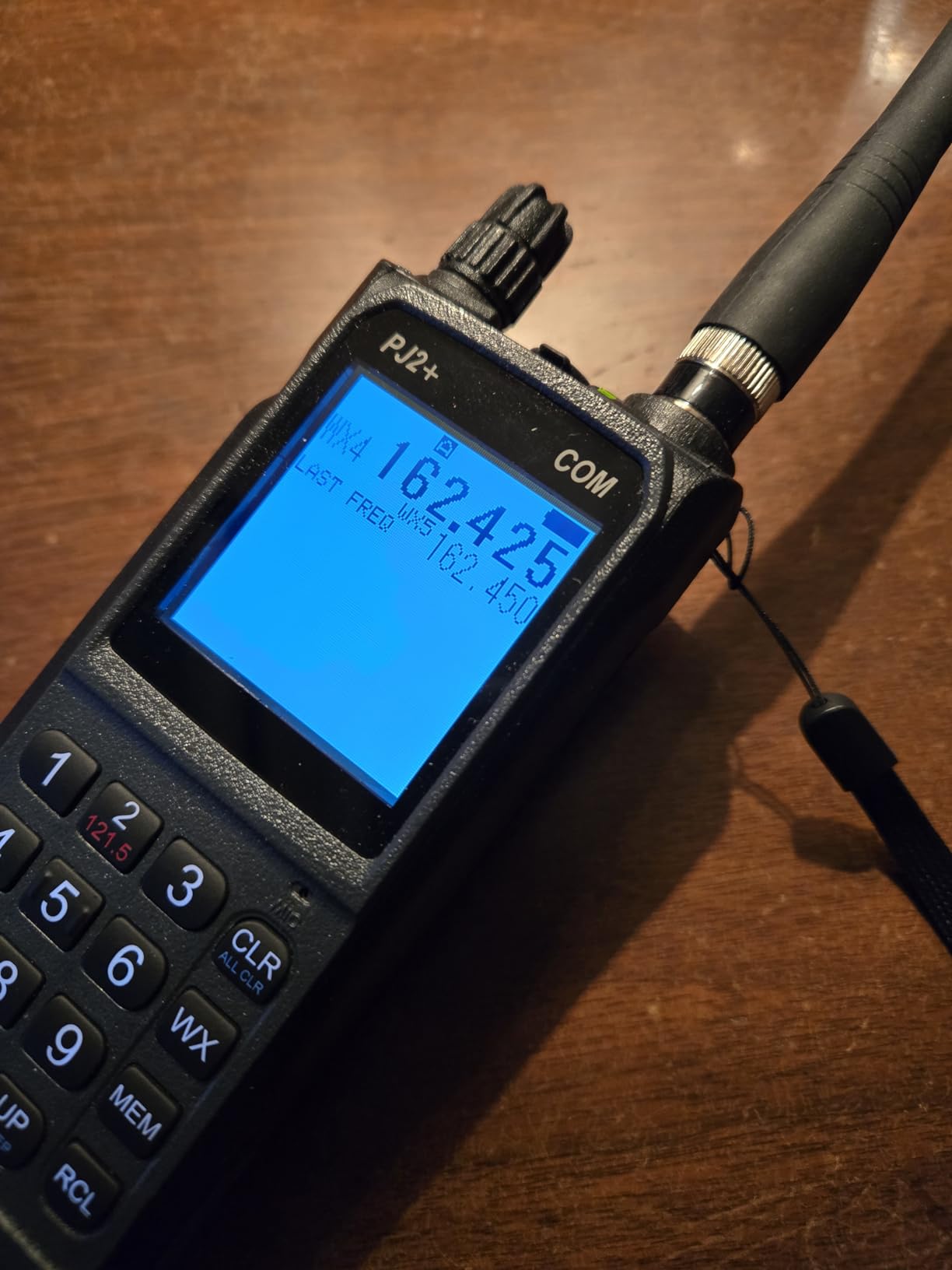 Sporty's PJ2+ COM Aviation Handheld Radio with Easy-to-Read Oversized Screen customer photo 1