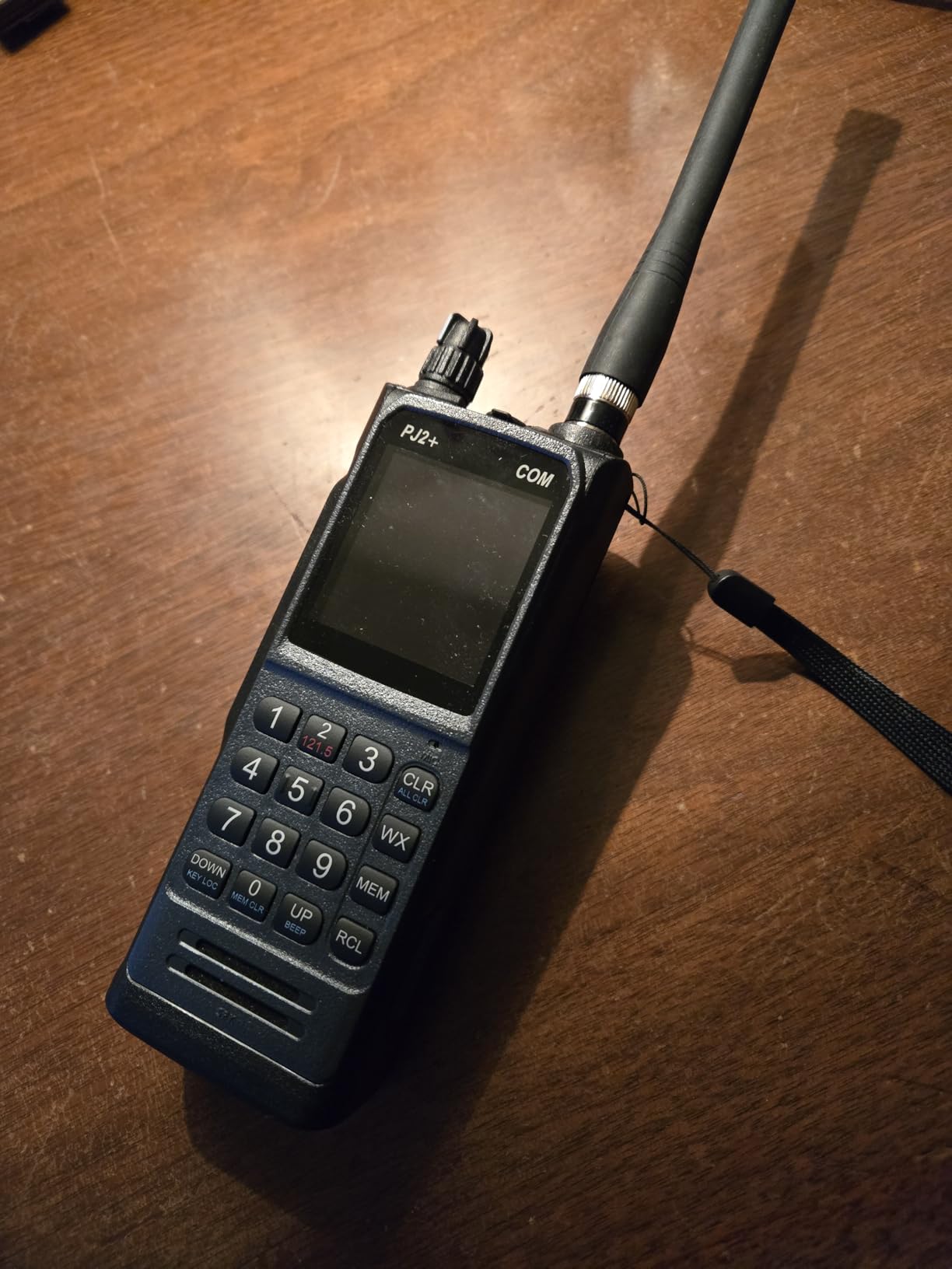 Sporty's PJ2+ COM Aviation Handheld Radio with Easy-to-Read Oversized Screen customer photo 2