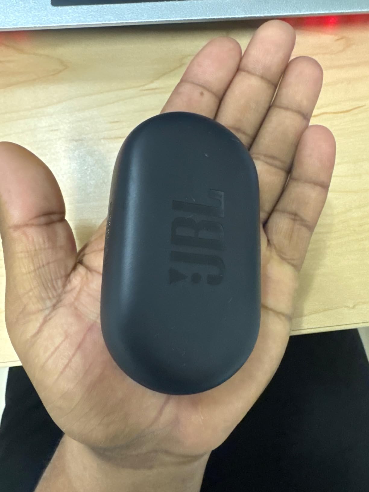 JBL SoundGear Sense - True Wireless Open-Ear Headphones, JBL OpenSound Technology, Splash and dust Resistant, 4 mics for Crisp, Clear Calls, Up to 24 Hours of Battery Life, Plus Speed Charge (Black) customer photo 1