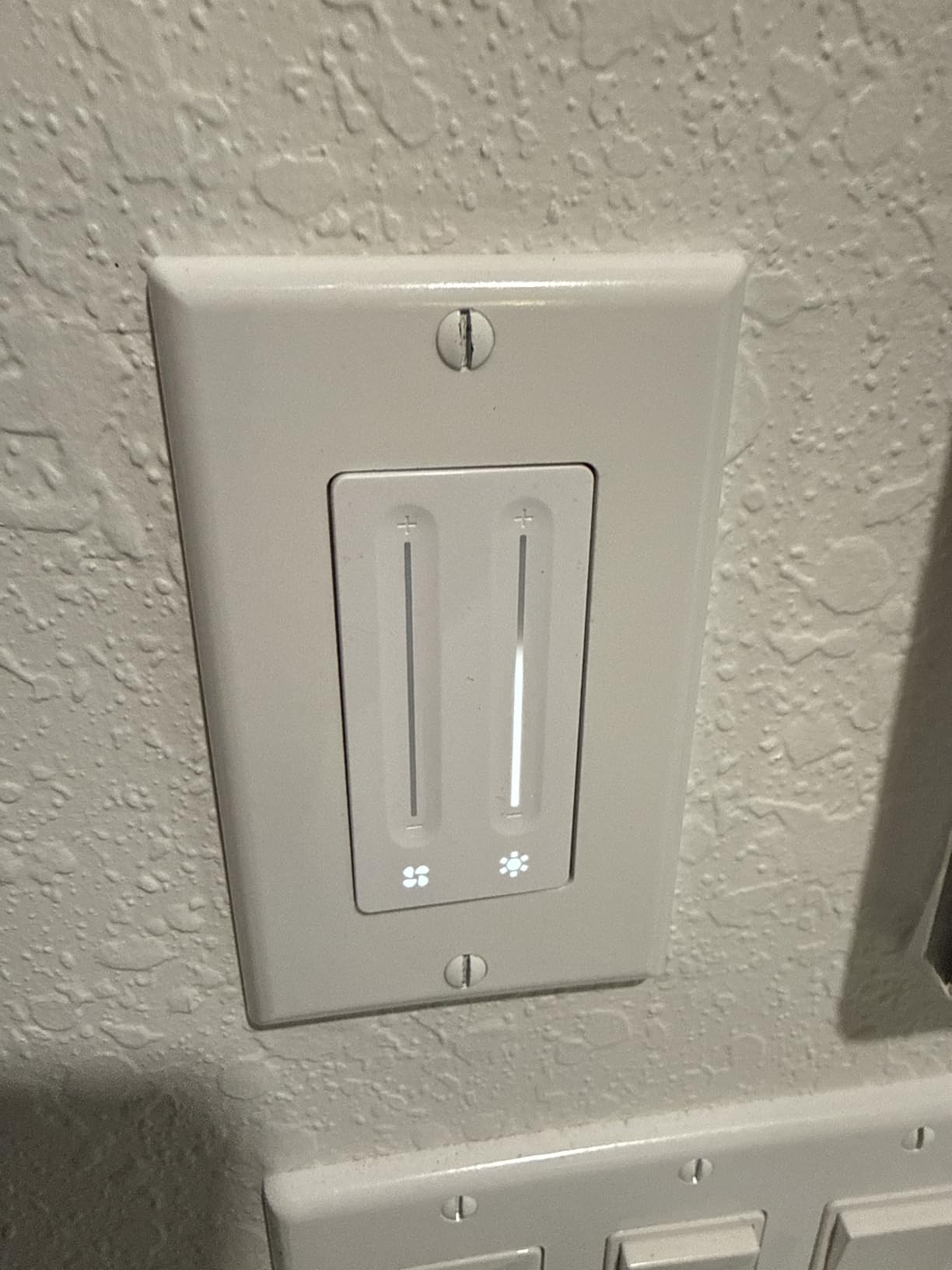 Kasa Smart Ceiling Fan Control & Dimmer Switch KS240 | Adjustable 4-Speed Fan & Brightness Control | Works w/Apple HomeKit, Alexa & Google Home | 2.4G Wi-Fi Only, Single Pole, Neutral Wire Required customer photo 1