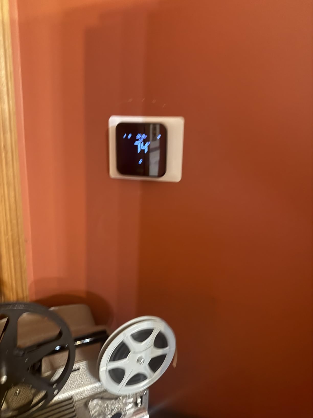 Cielo Smart Thermostat Eco (for Central HVAC) | Energy Star Certified | Supports Conventional Systems up to (2H/2C) & Heat Pumps (4H/2C) | Free C-Wire Adapter | NOT for Mini Split Systems | Black customer photo 1