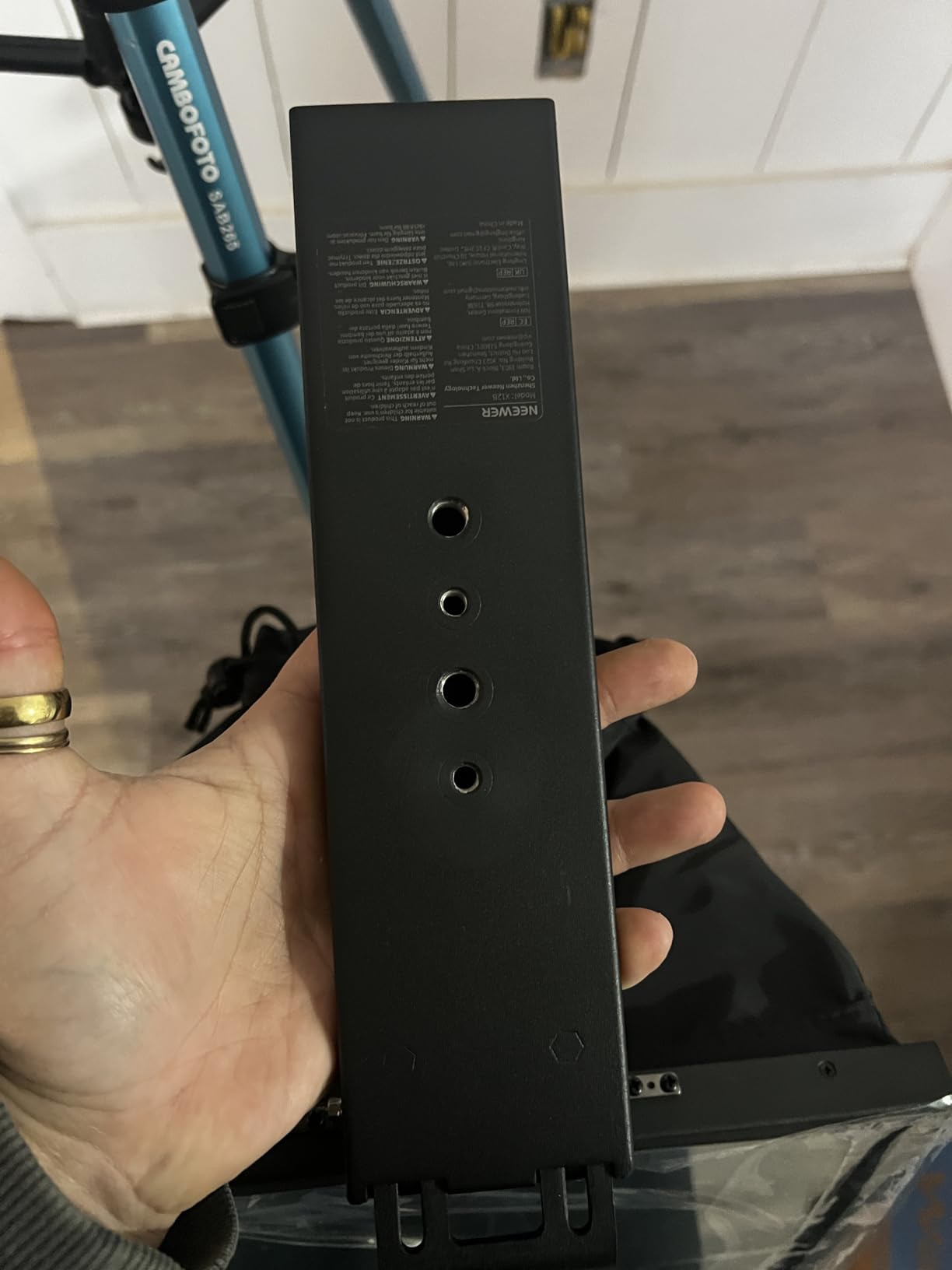 NEEWER Basics X12B Aluminum Alloy Teleprompter 12