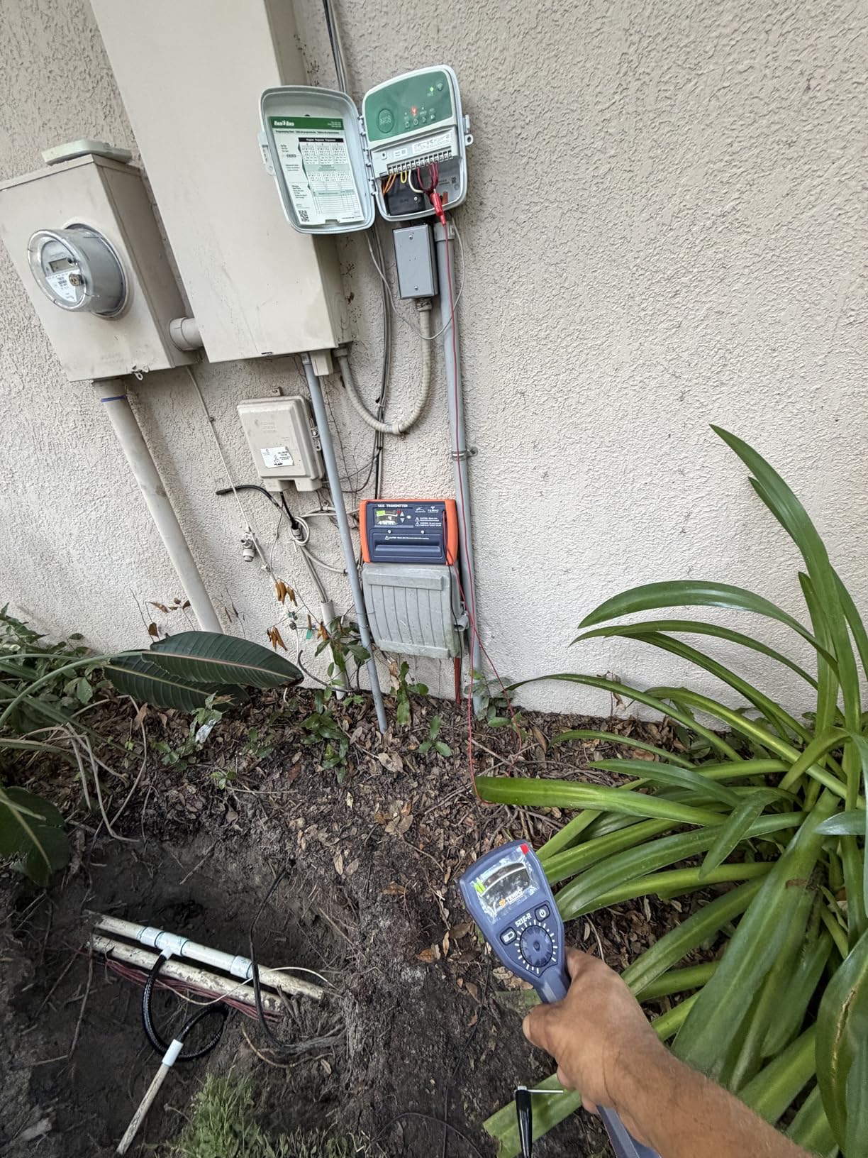 TEMPO Communications 521E Wire and Sprinkler Valve Locator Tool, Irrigation Underground Wire Locator, Buried Wire Locator (2025 Model) customer photo 2