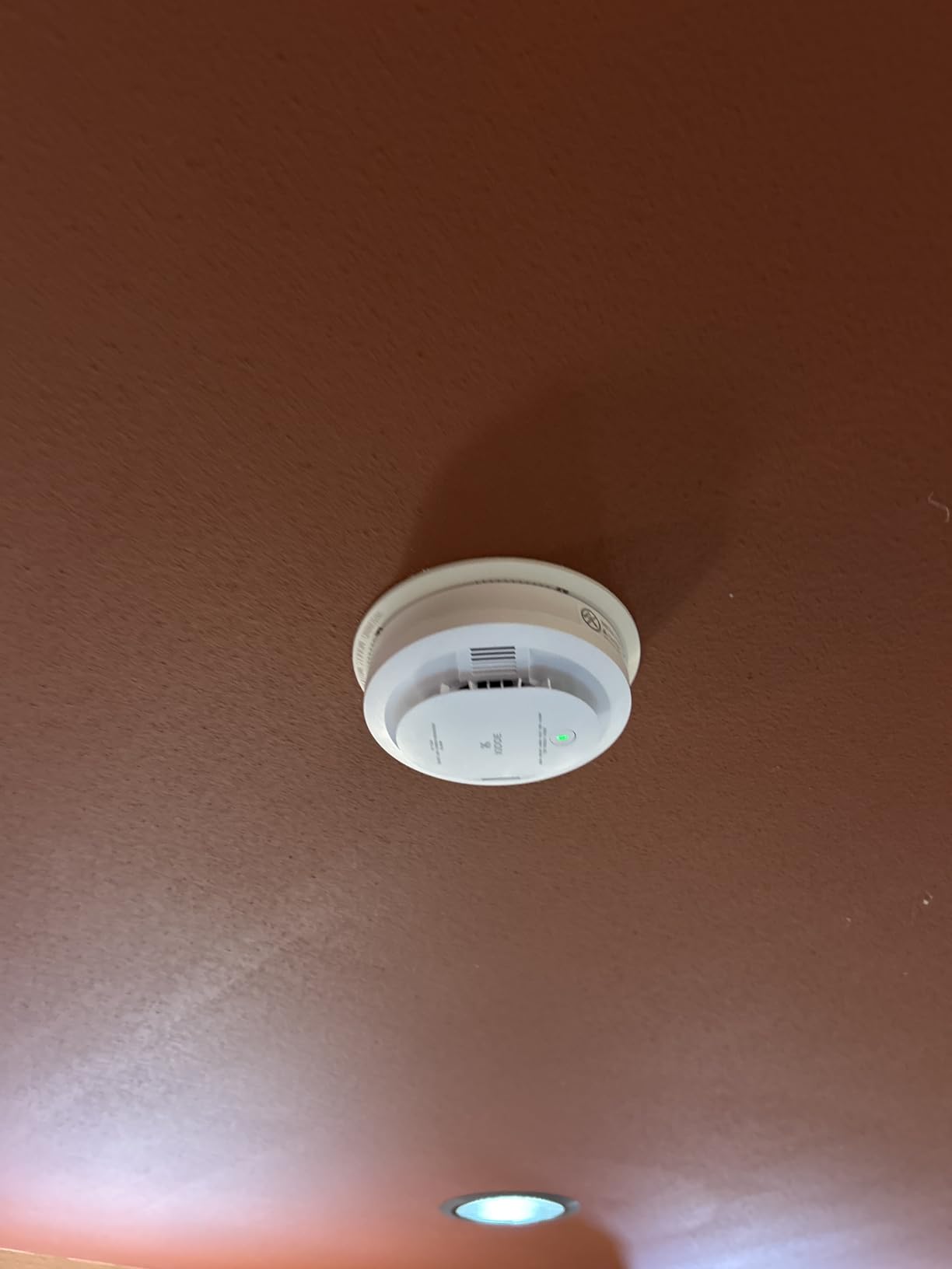 Kidde Smoke and Carbon Monoxide Detector, Hardwired with 10-Year Battery Backup, Voice Alerts, LED Status Lights, Interconnected, 85 dB Alarm, 30CUA10-V, 1 Pack customer photo 1