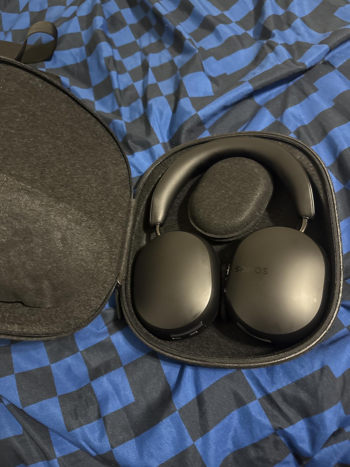 Sonos Ace Noise Cancelling Wireless Over-Ear Headphones with Bluetooth, 30-Hour Battery Life, Spatial Audio, Dolby Atmos, Dynamic Head Tracking customer photo 1