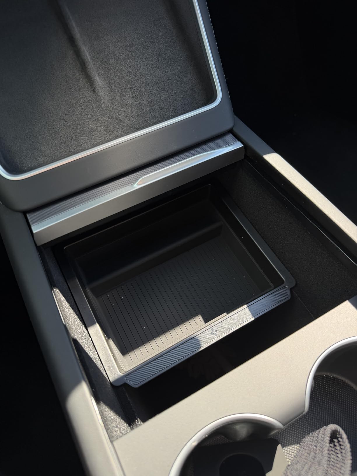 Spigen Center Console Organizer for Tesla Model Y Juniper (Only Premium & Performance 2026) and Model 3 Highland with Smooth Slide Technology customer photo 1