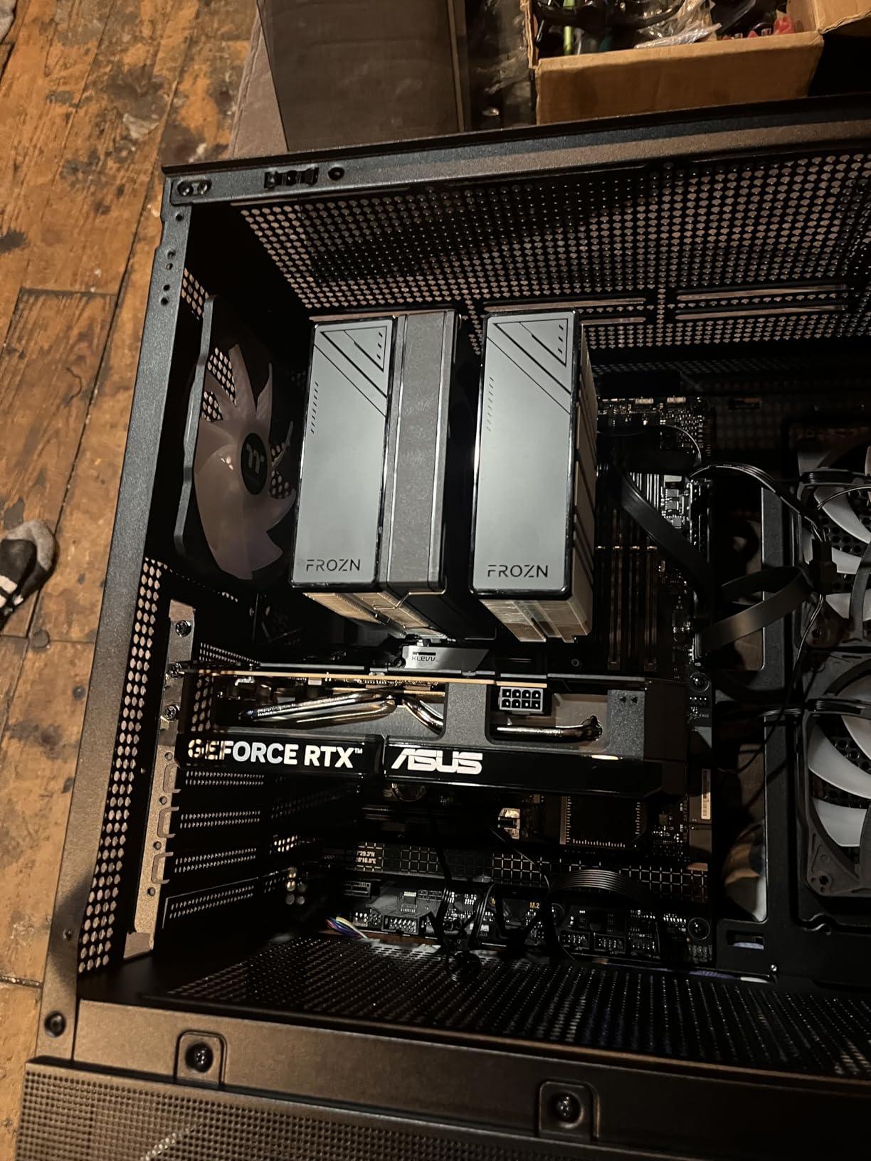 ID-COOLING FROZN A620 PRO SE - Blackout Dual-Tower Air CPU Cooler, 6xF6mm Heatpipes, Dual 120x120x25mm Quiet Fans, Intel LGA1700/1851/1200/115X; AMD AM4/AM5 (157mm in Height) customer photo 1