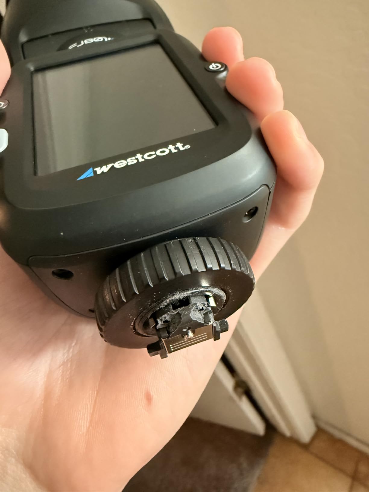 Westcott FJ80 II Universal Touchscreen 80Ws Speedlight - TTL and Manual for On-Camera & Off-Camera Flash (Multi-Brand) customer photo 1