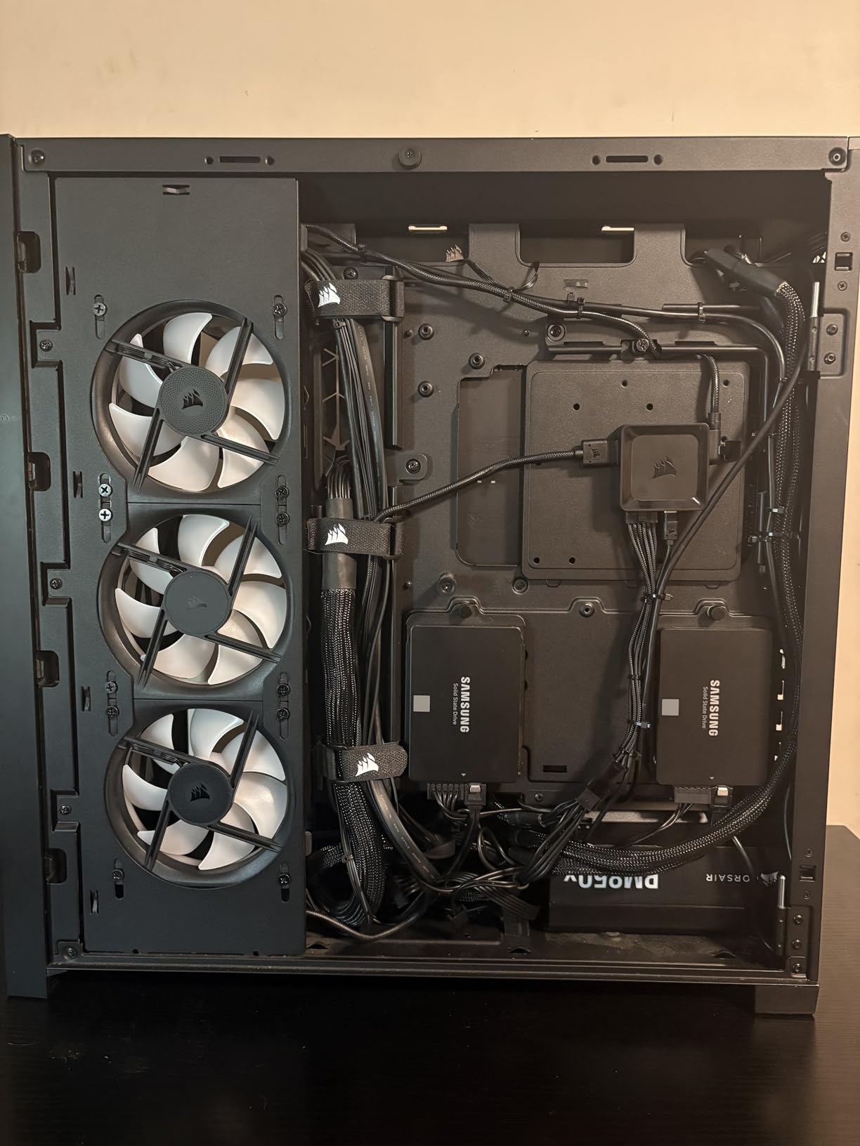 CORSAIR iCUE Link LX120 RGB 120mm PWM Fans Triple Pack - Dual Light Loops - Includes iCUE Link System Hub customer photo 1