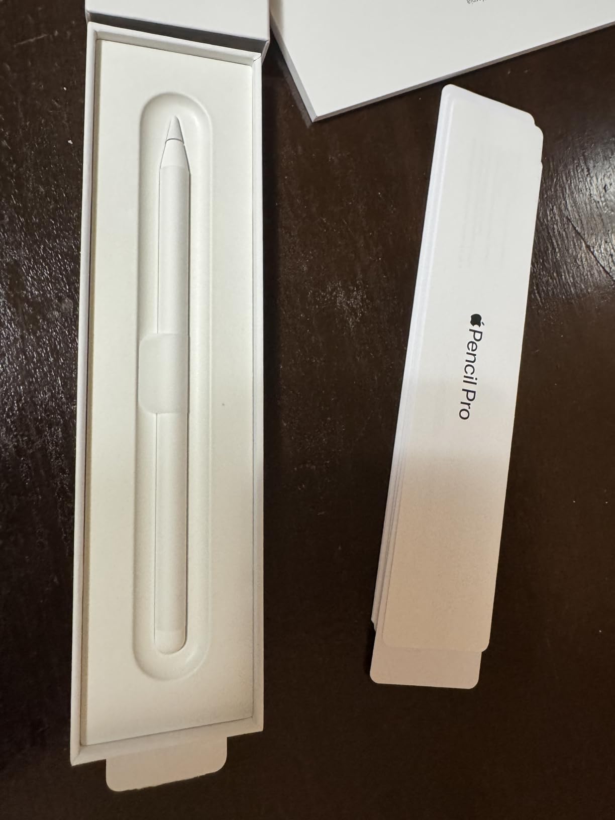 Apple Pencil Pro: Latest Model - Pixel-Perfect Precision, Tilt and Pressure Sensitivity, Perfect for Note-Taking, Drawing, and Art customer photo 1