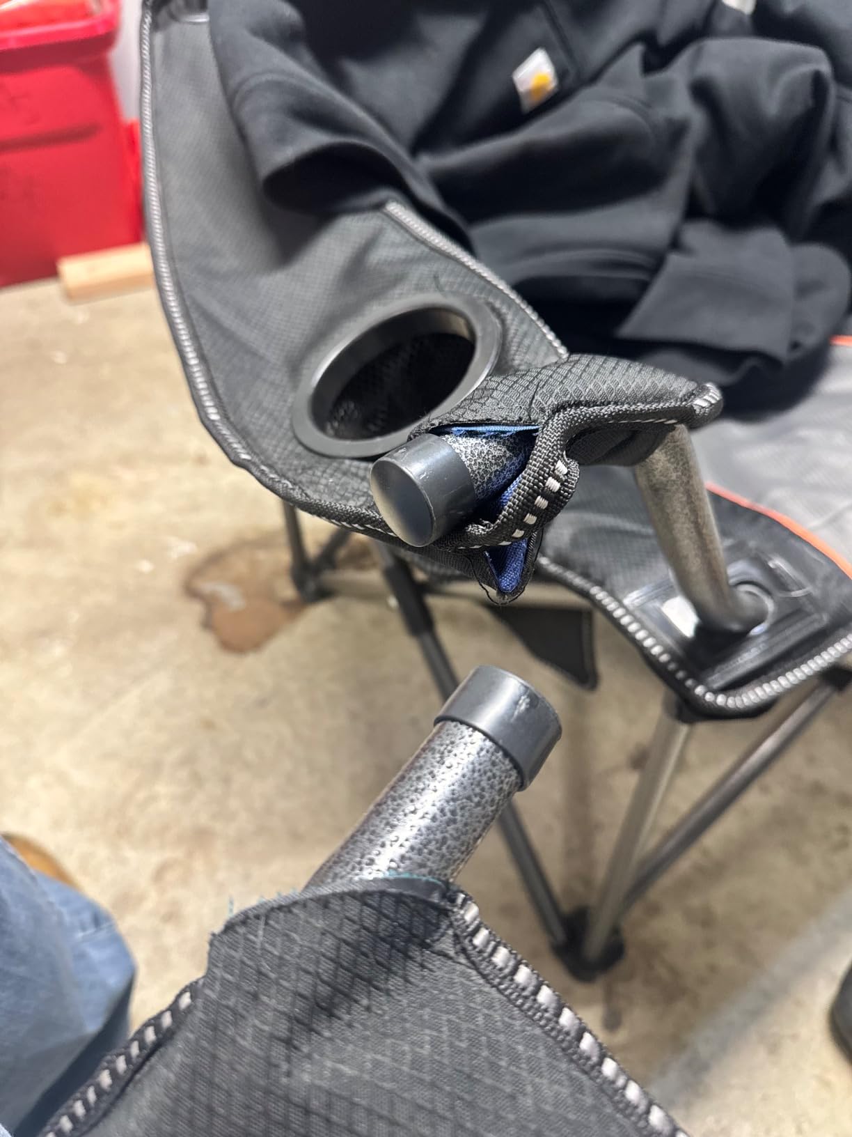 ALPHA CAMP Heavy Duty Camping Chair 500LBS Capacity, Oversized Folding Chair for Heavy People, Padded Portable Outdoor Chair with Cooler Bag & Cup Holder for Camping, Fishing, Beach customer photo 2