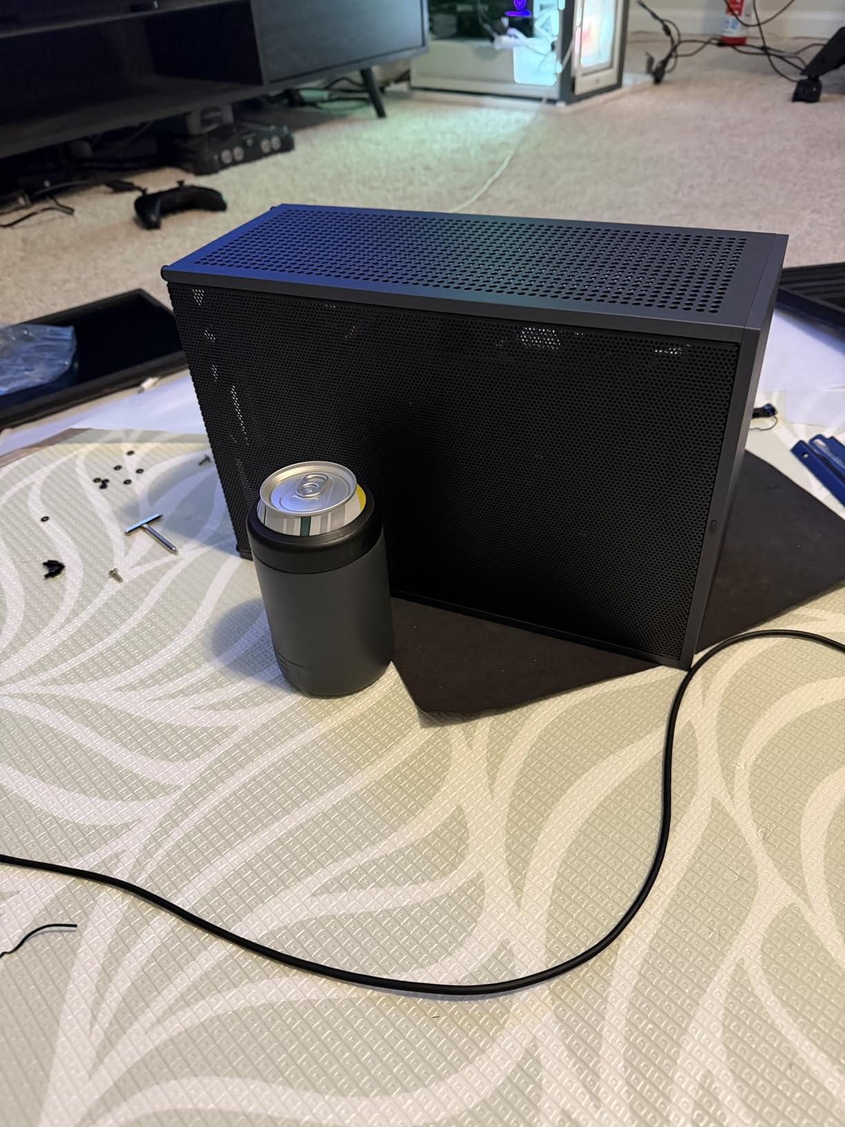 CORSAIR SF1000 (2024) Fully Modular SFX Low Noise 80 Plus Platinum Power Supply - ATX 3.1 Compliant - PCIe 5.1 Ready - Small Form Factor - SFX-to-ATX Bracket Included - Black customer photo 1