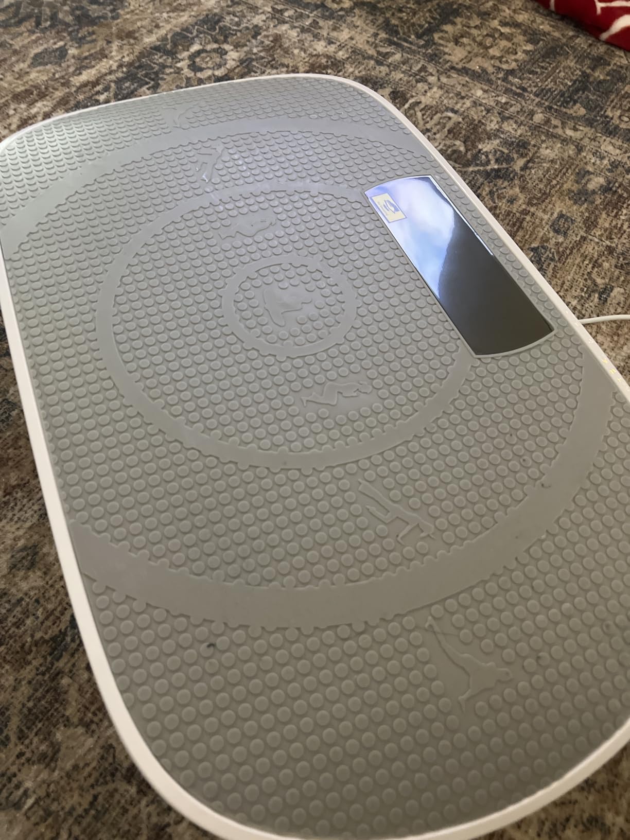 MERACH Vibration Plate Exercise Machine, Whole Body Workout Equipment for Women, Bluetooth and Silicone Pedal, Vibration Plate with Auto Mode, Vibrate Fitness Platform for Home customer photo 2