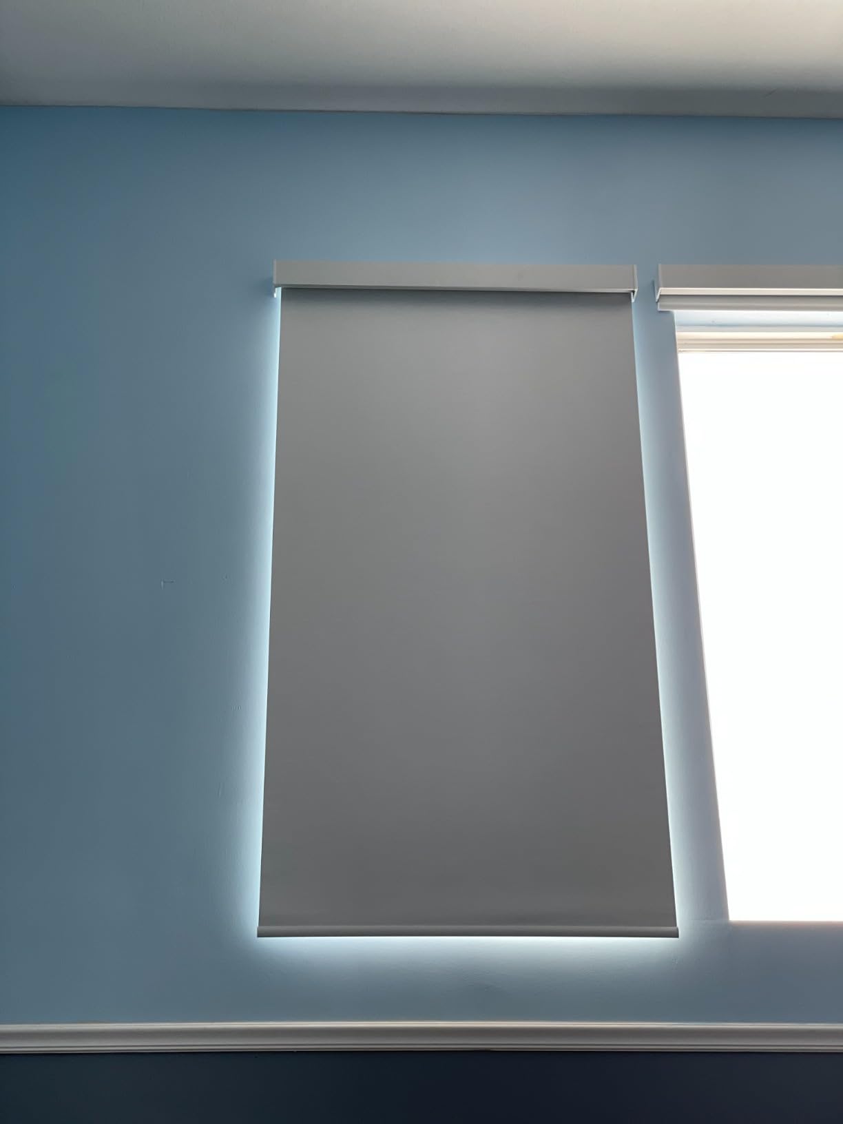 Motorized Roller Shade, 100% Blackout Smart Window Blinds Work with Homekit, Alexa, Google Home, Remote Control, Electric Blinds with USB/Solar Panel, Dark Eclipse Black customer photo 1