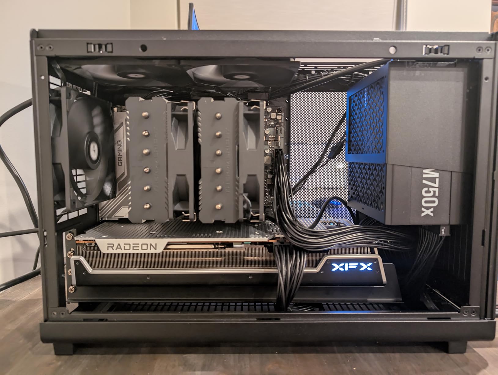 Lian Li A3-mATX-26.3L Micro Form Factor Chassis-Flexible Power Supply Installation-No Fans Included-Supports 360mm AIO-Modularity Design-For M-ATX and ITX Motherboard-Black customer photo 1