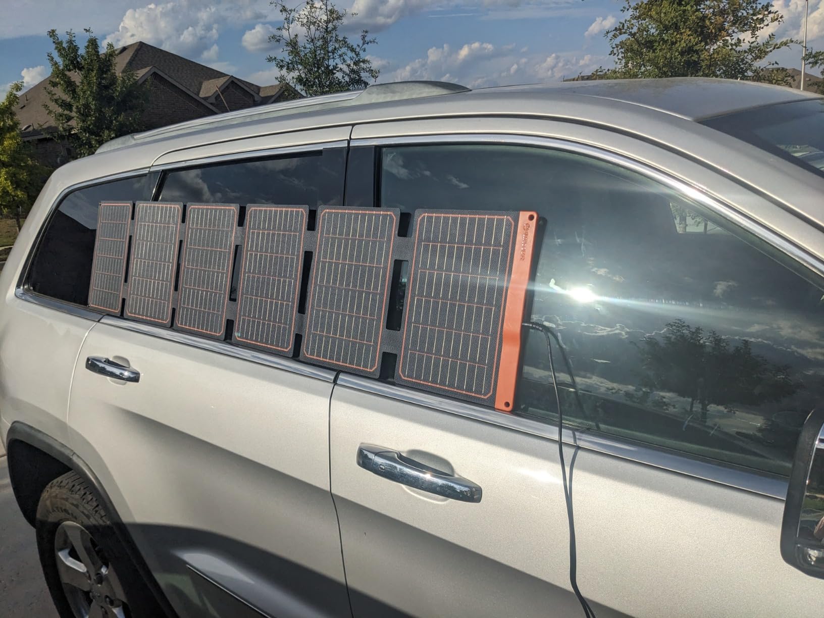 FlexSolar 60W Portable Solar Panels Chargers with PD3.0 USB-C, QC3.0 USB-A and DC Outputs Foldable IP67 Waterproof Power Emergency Camping for Small Power Station Generator, Phones, Power Banks, Tablets customer photo 2